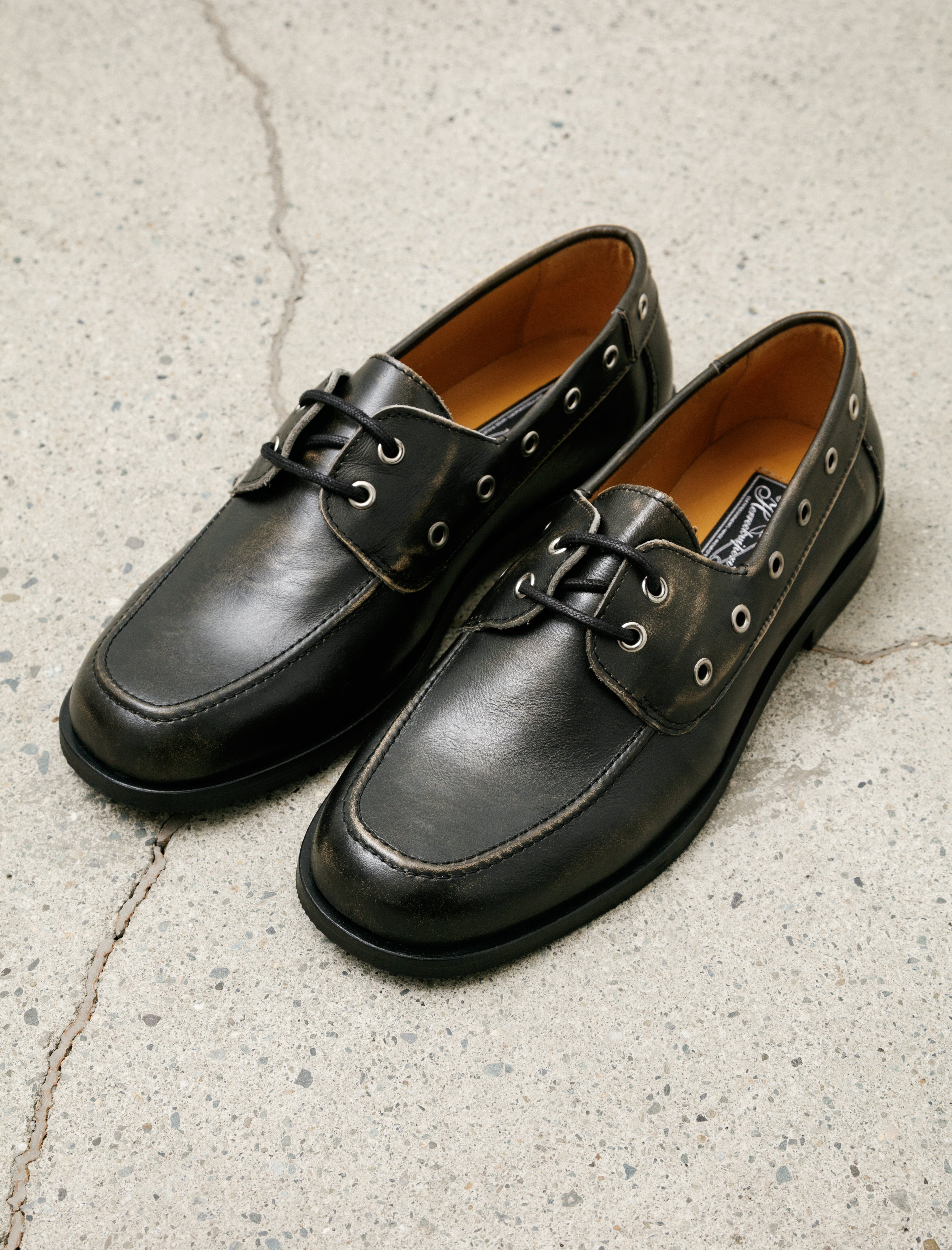 mfpen Scout Deck Shoe Scratched Black