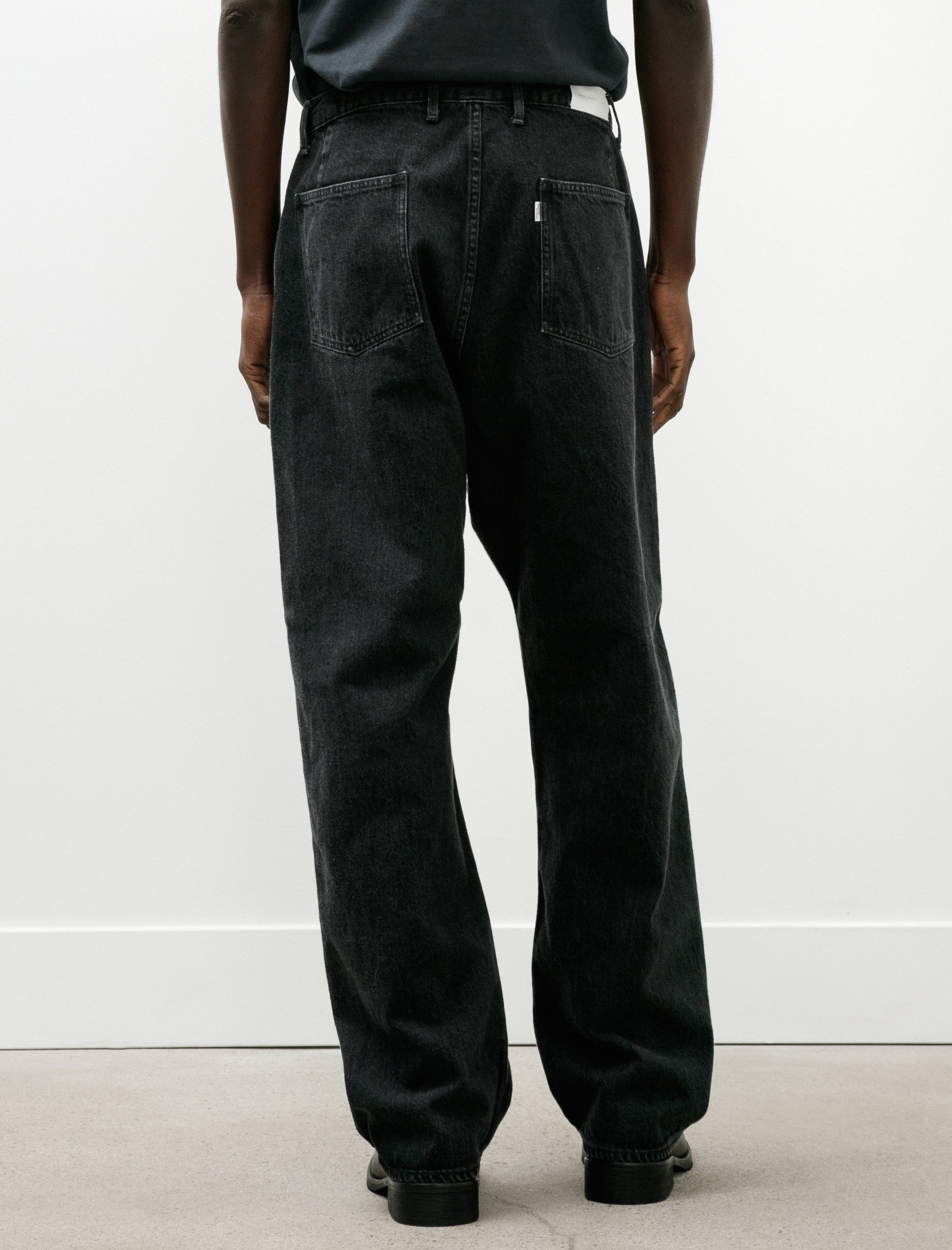 Lady White Co. x Phigvel Classic Jeans Wide Hand Faded Black