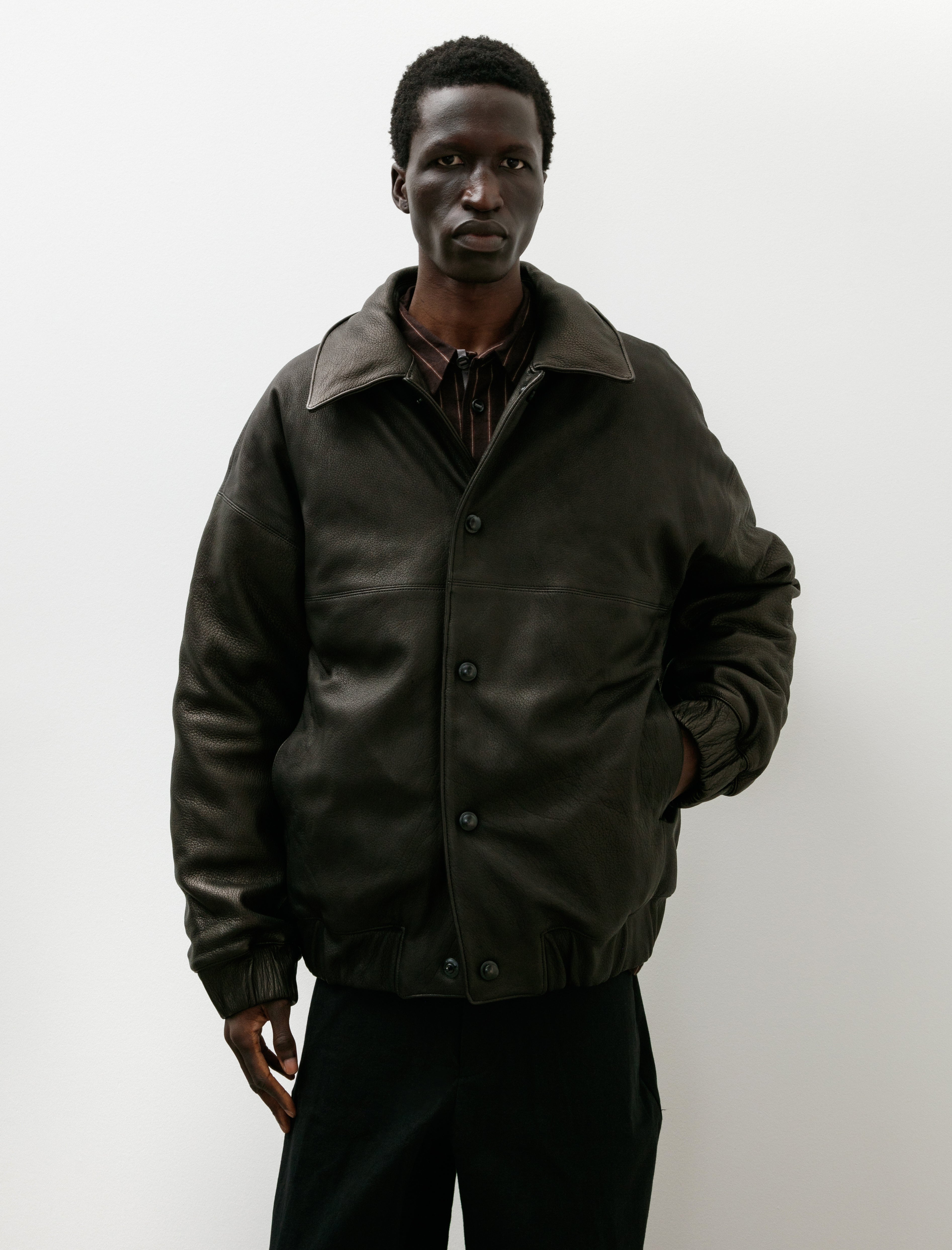 MAN-TLE R19 Down-3 Down Blouson Black Eco Deerskin