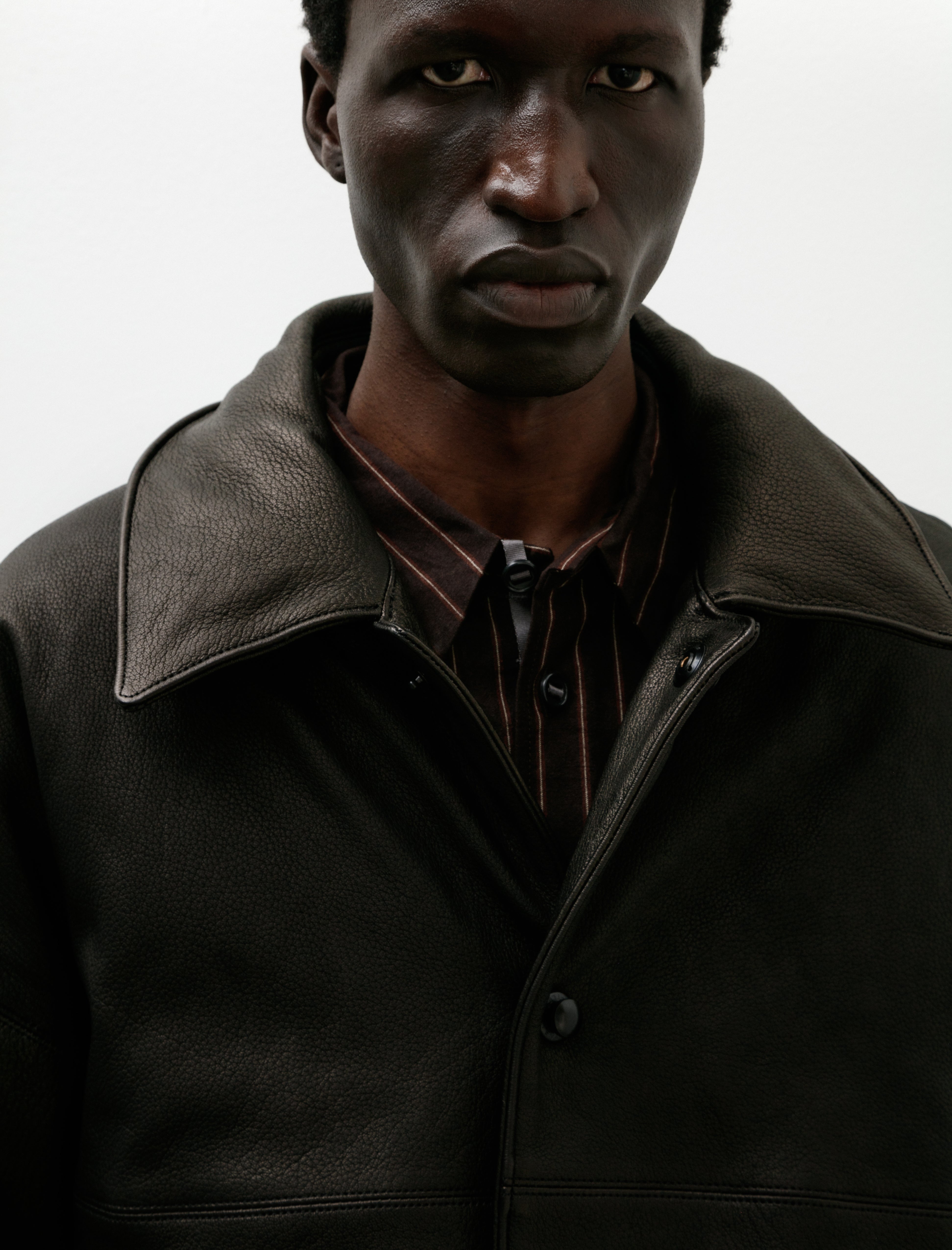 MAN-TLE R19 Down-3 Down Blouson Black Eco Deerskin