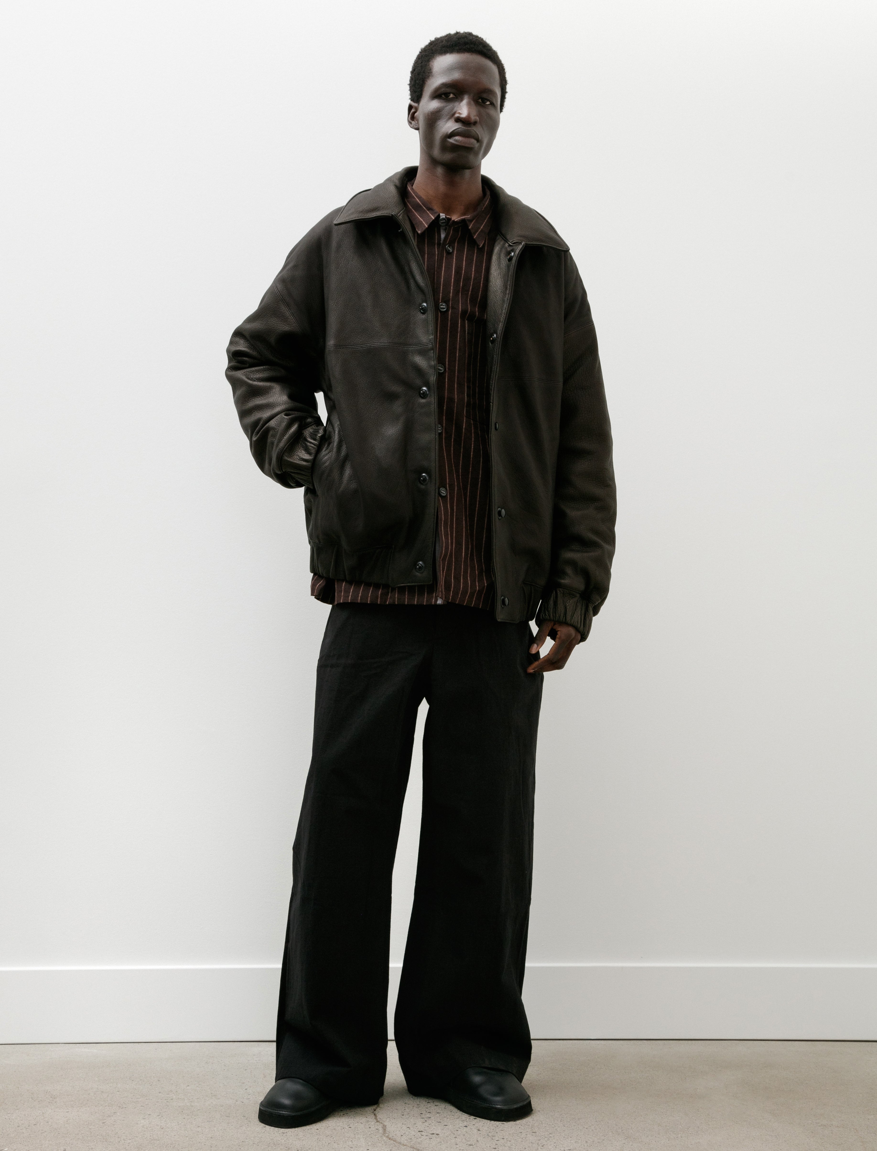 MAN-TLE R19 Down-3 Down Blouson Black Eco Deerskin