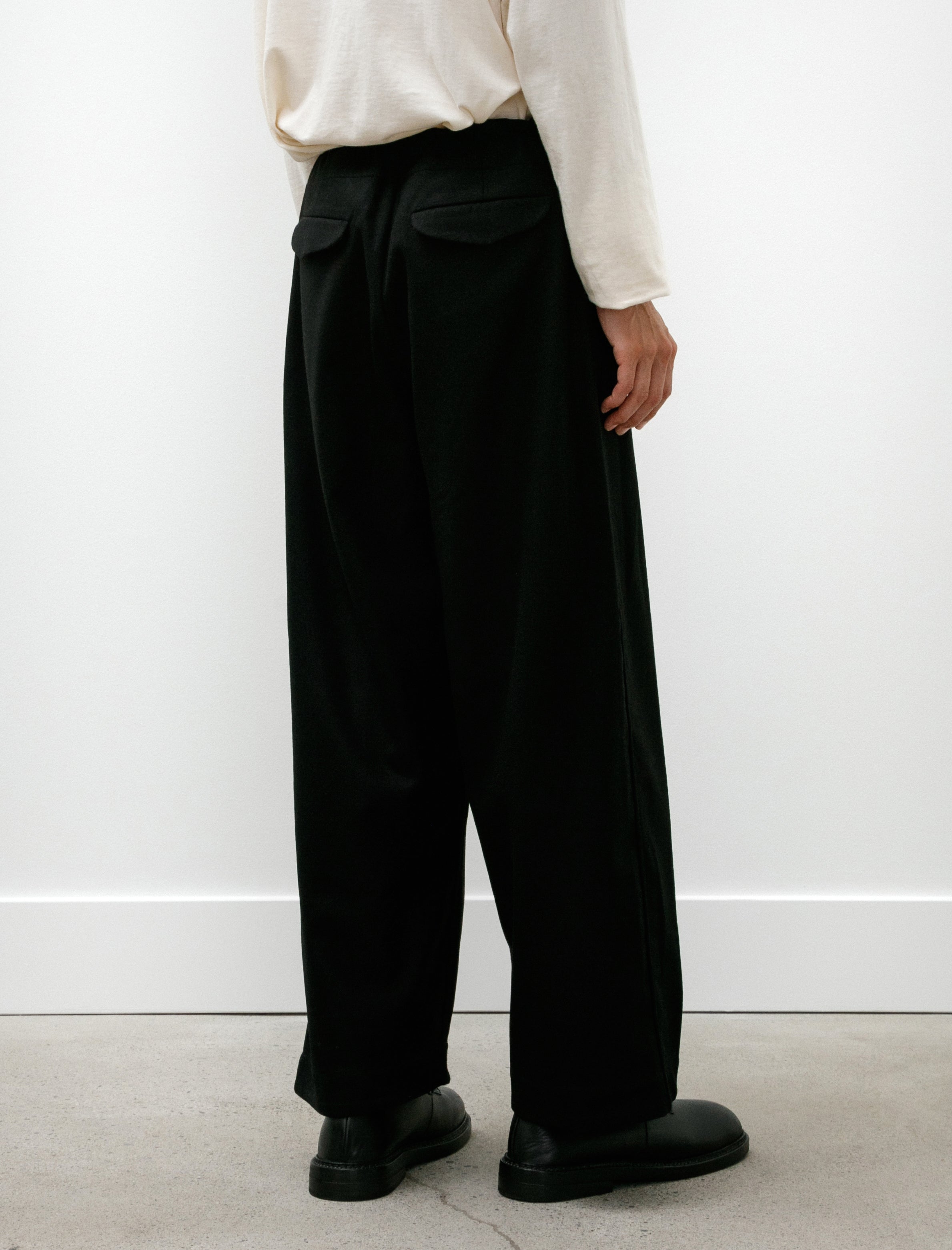 Unkruid Long Days Black Fine Loden