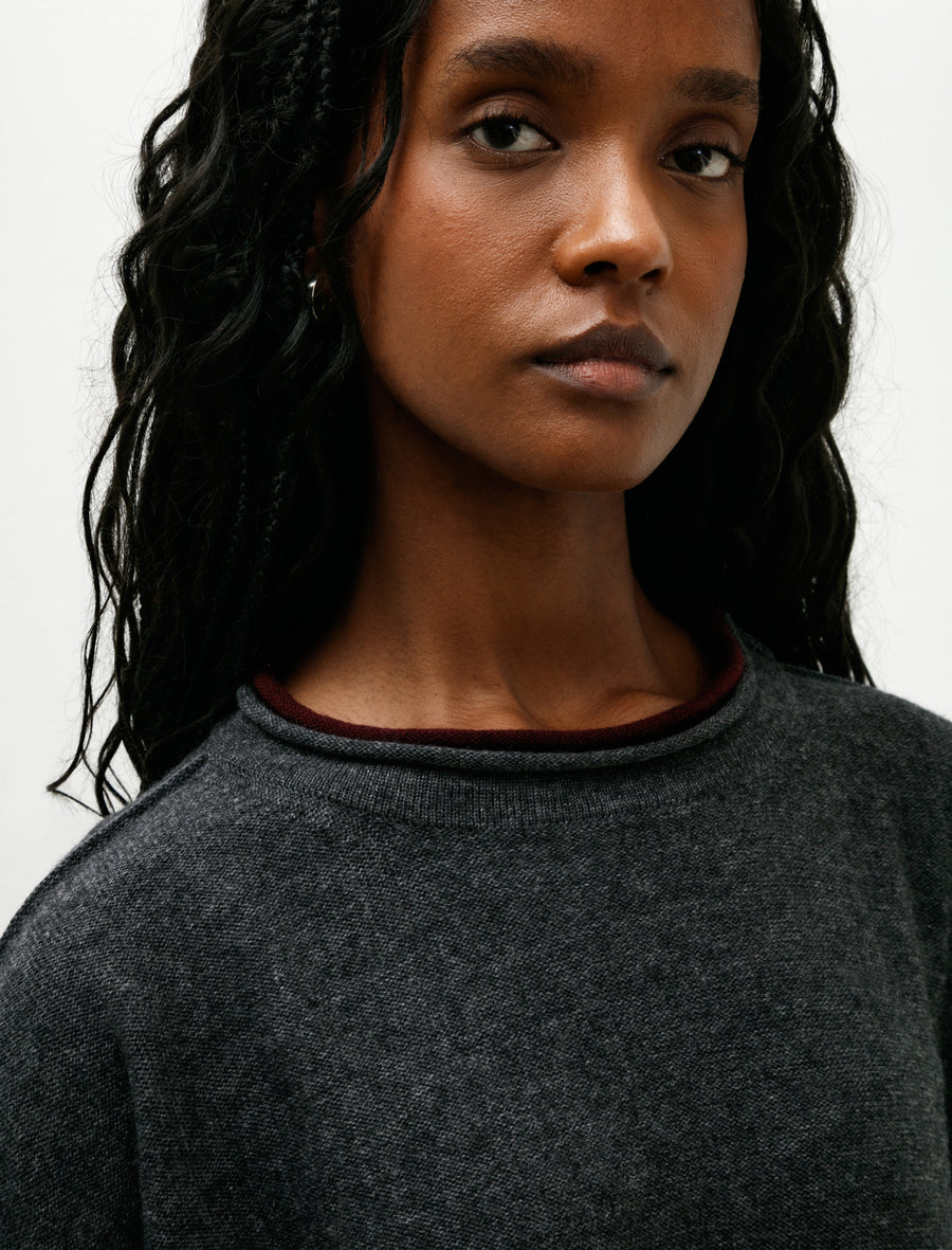 Drop Shoulder Knit Grey - Image 2