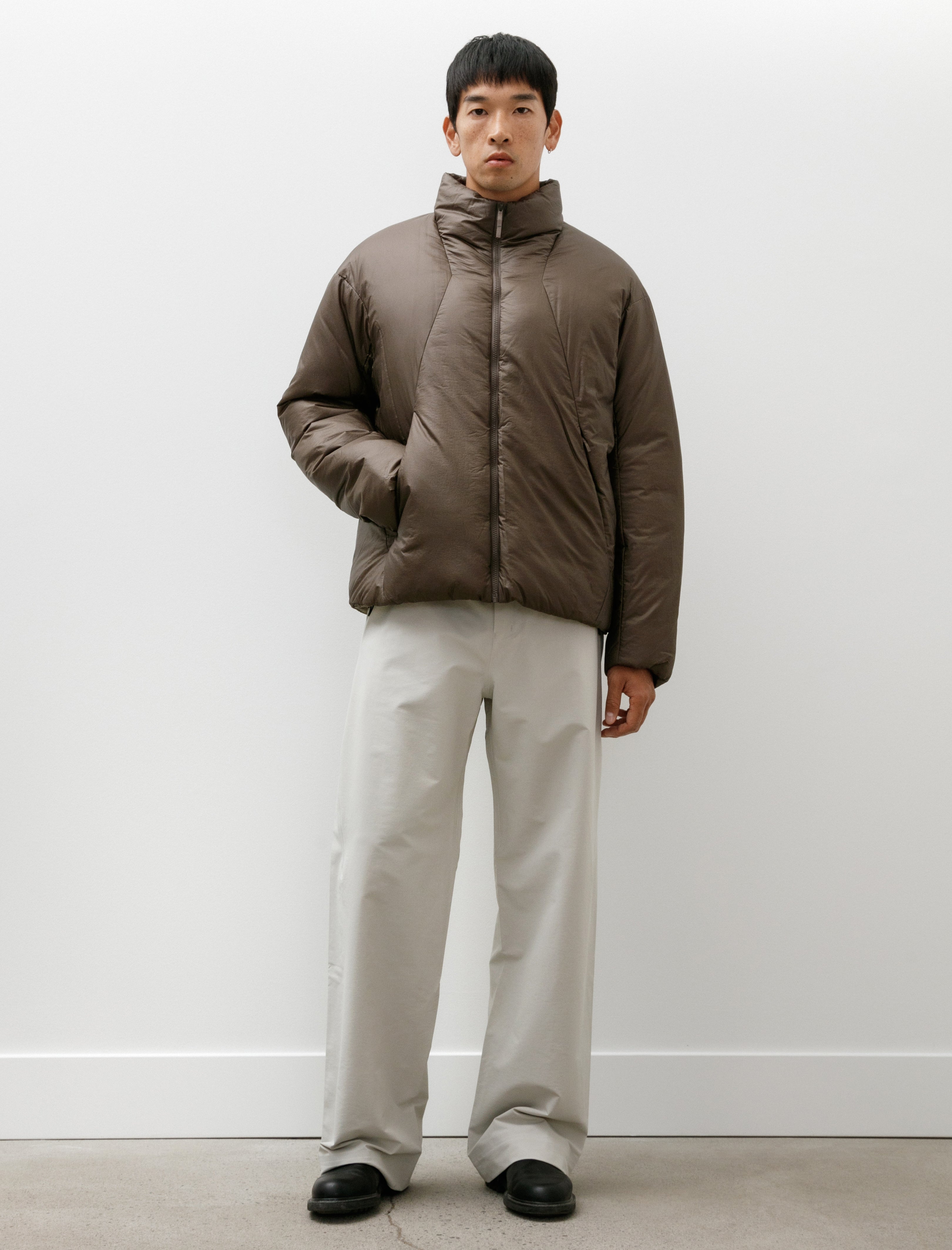 Veilance Corbel Pant Dark Cocoon – Neighbour