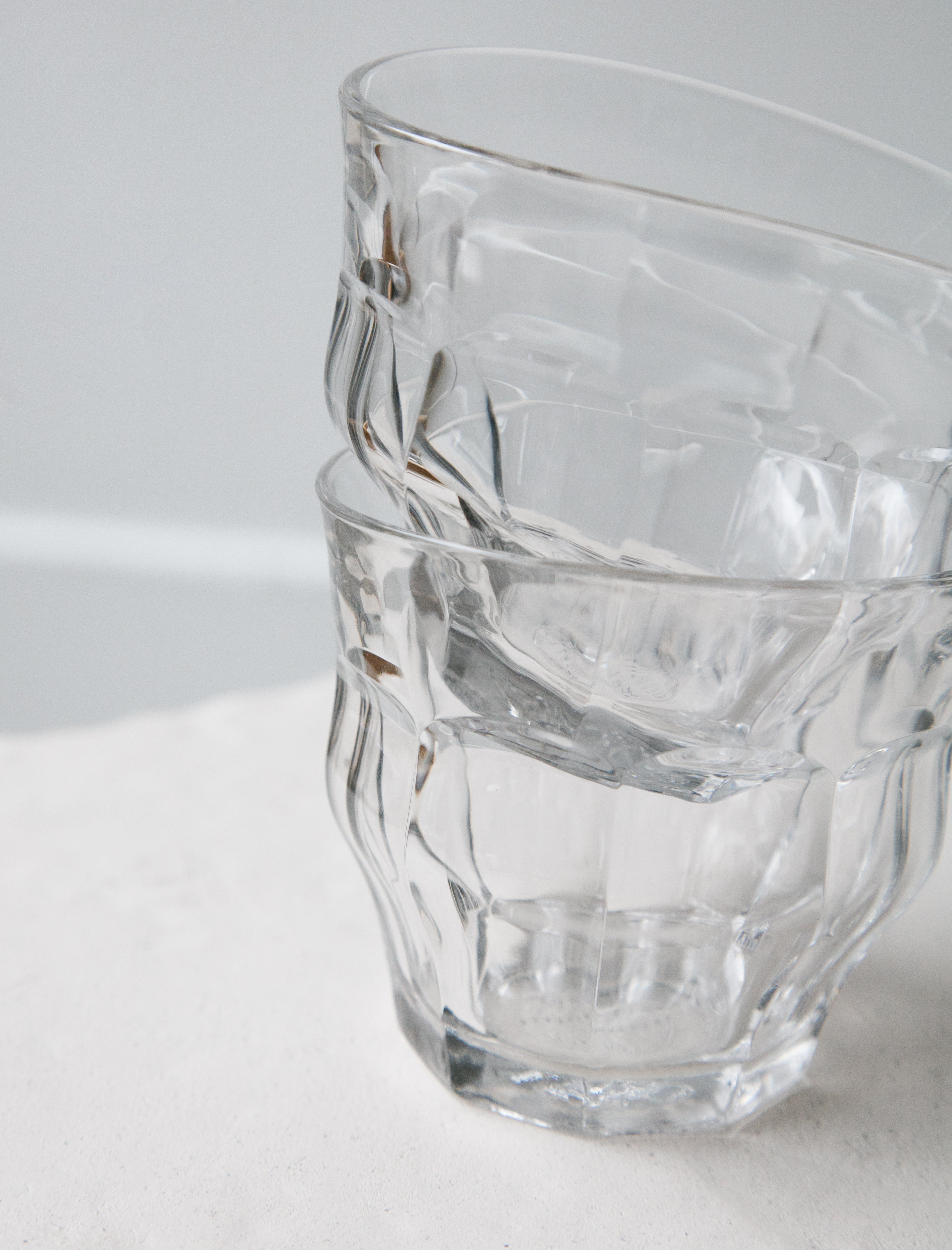 Ensemble Tipsy Glasses Clear