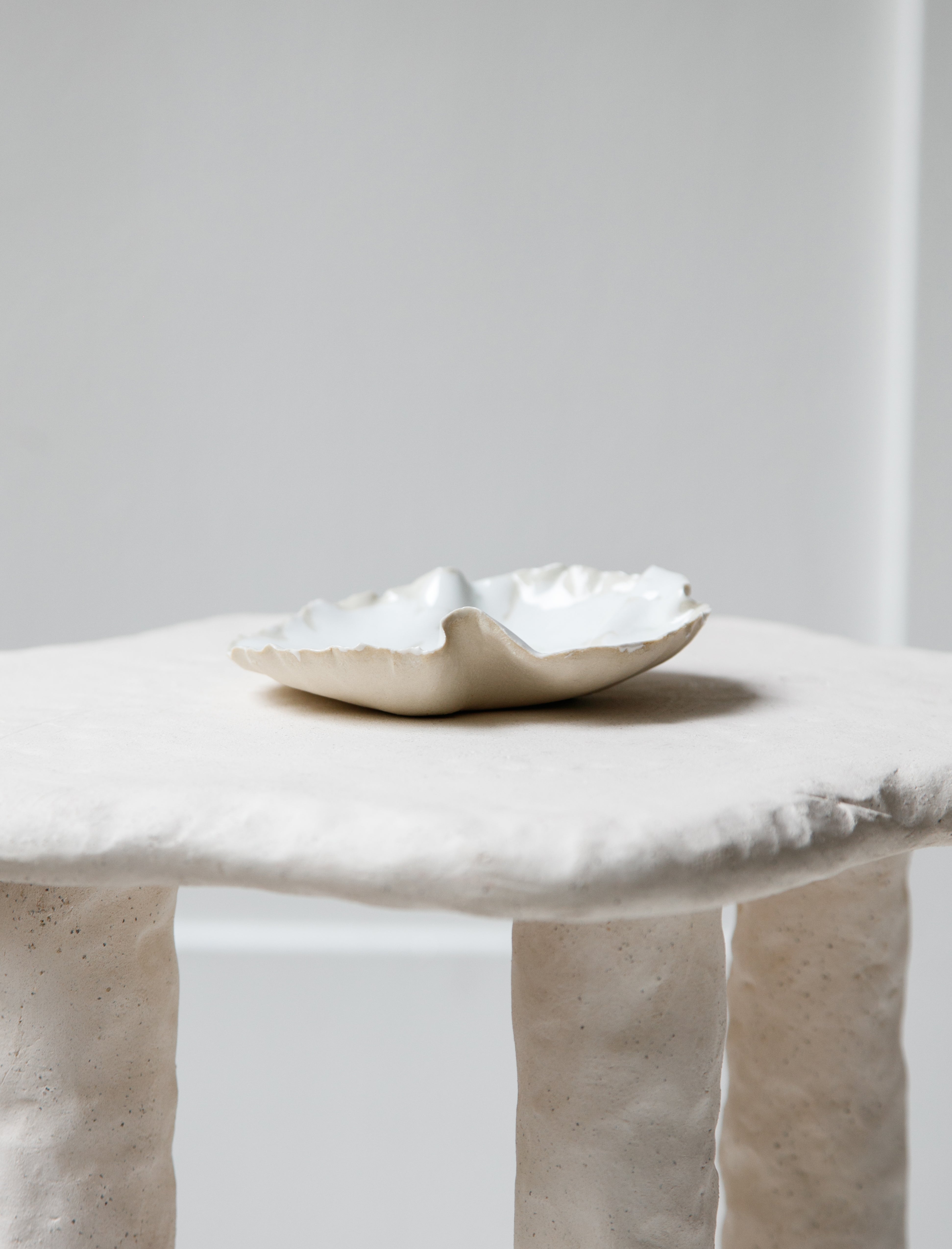 Nathalee Paolinelli Ruffle Dish Cream/White #6
