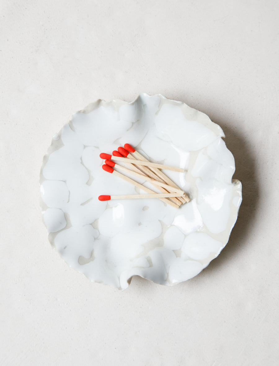 Ruffle Dish Cream/White #6 - Image 3