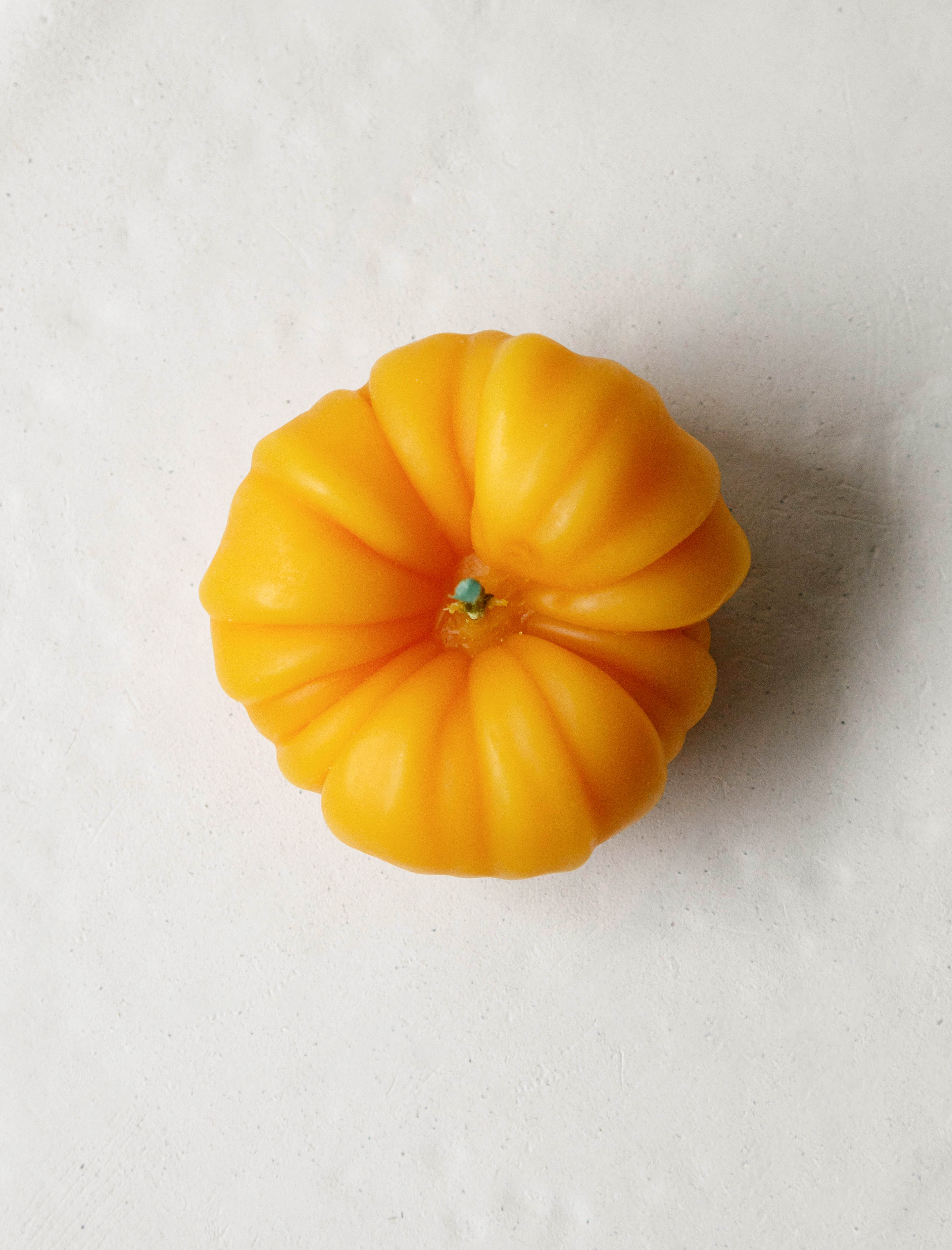 Happy Organics Yellow Heirloom Tomato Candle