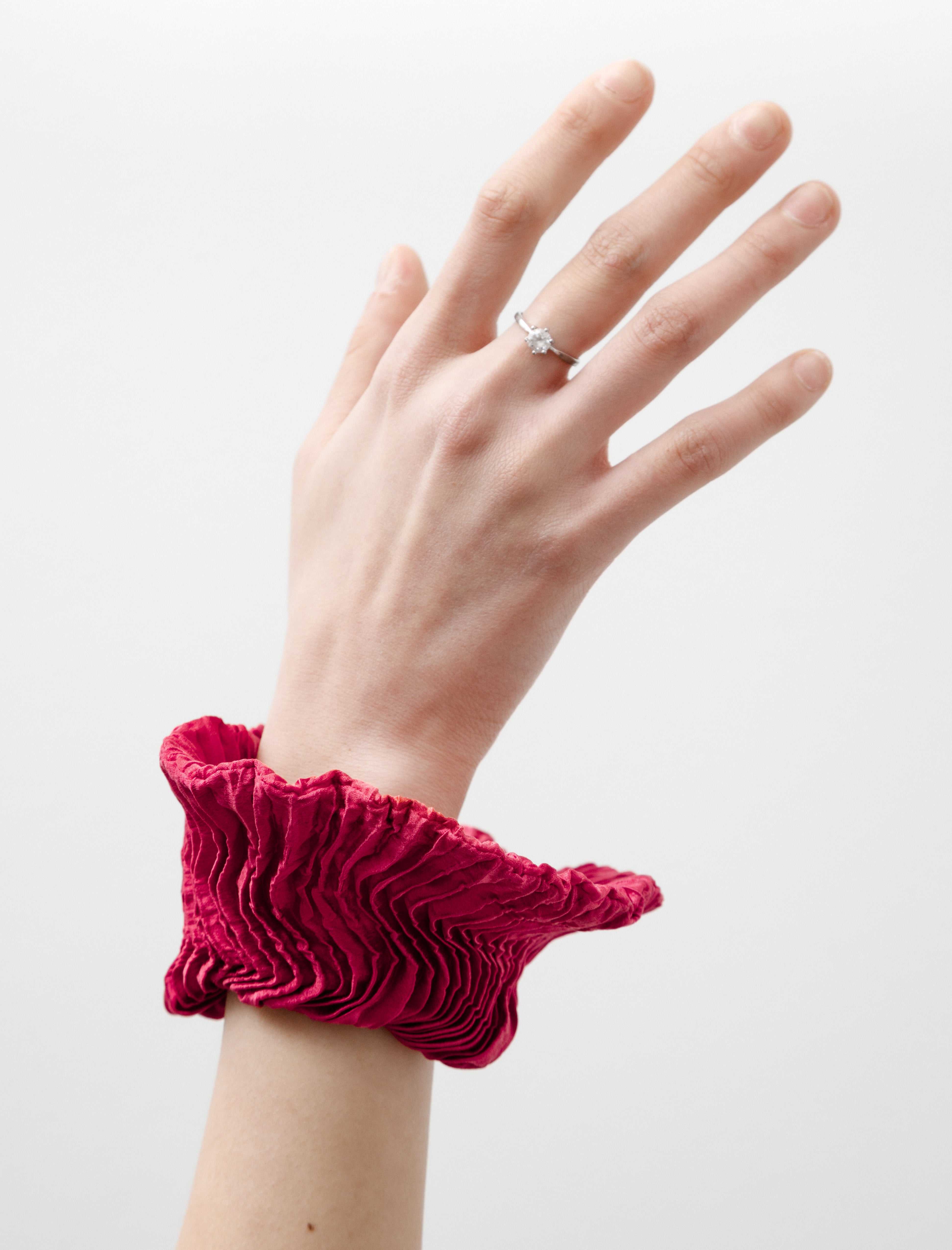 Azur Plissé Silk Scrunchie SS26