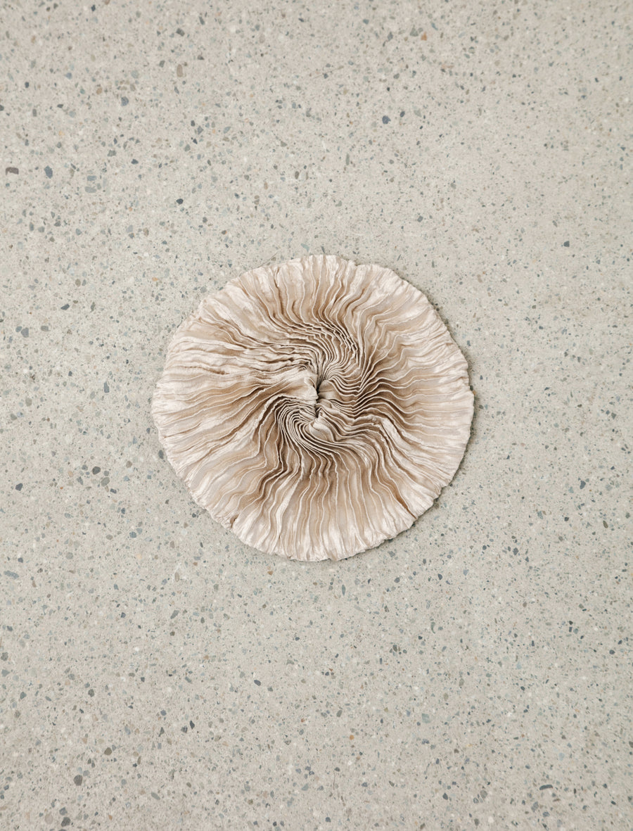Plissé Silk Scrunchie - Image 5