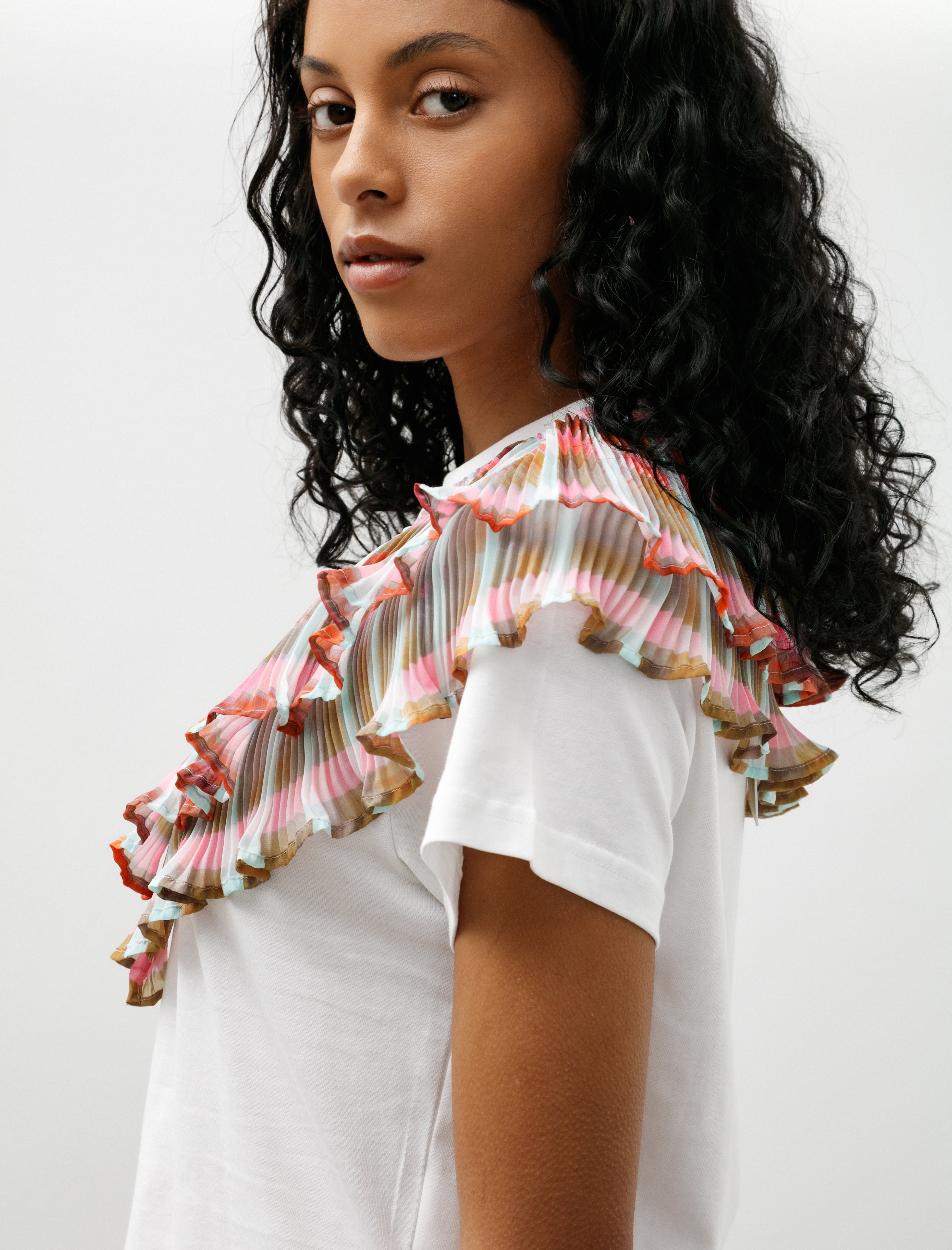 Julia Heuer Winnie Collar Tarek
