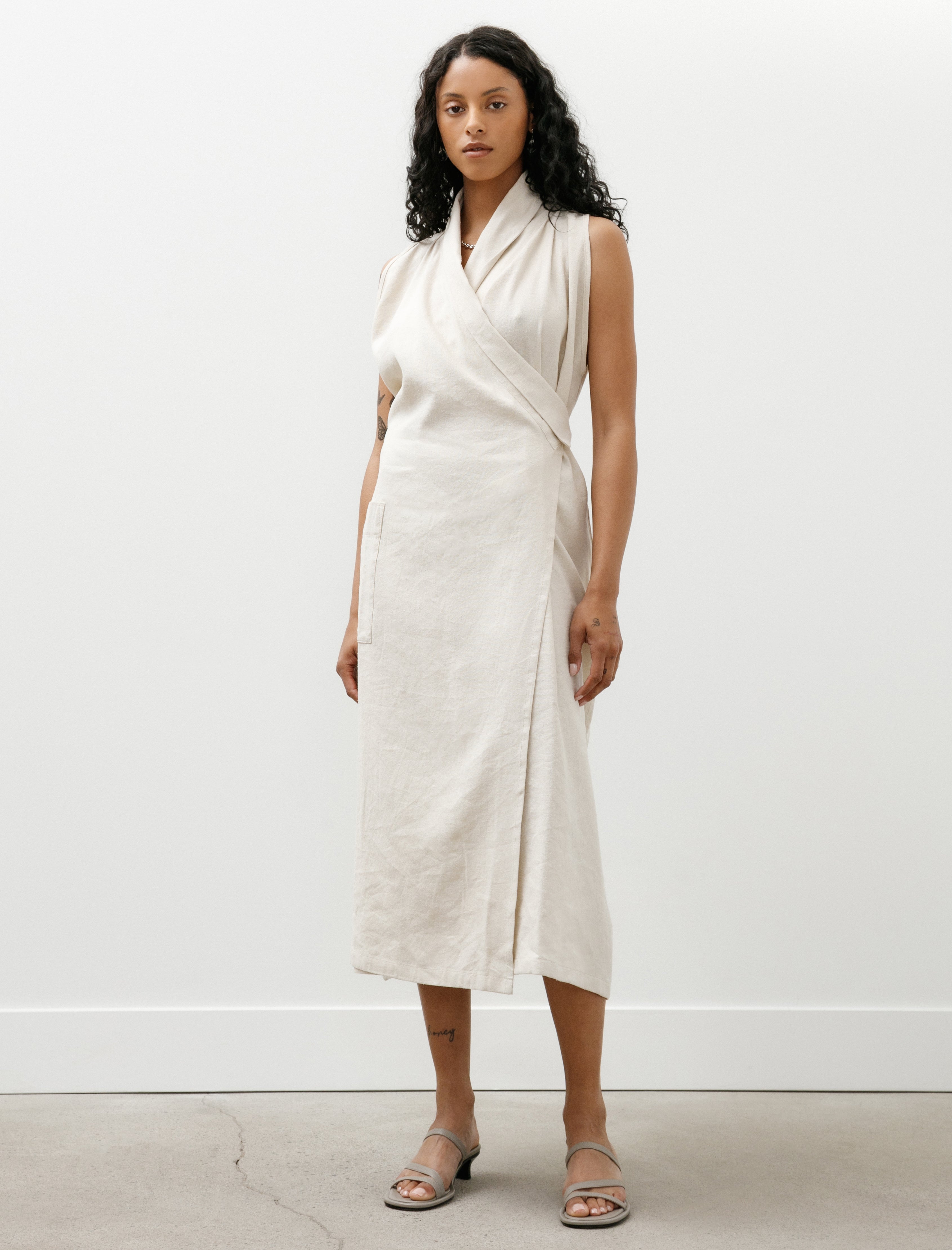MAN-TLE WR20 All-8 Jeogori Dress Sand Grosgrain