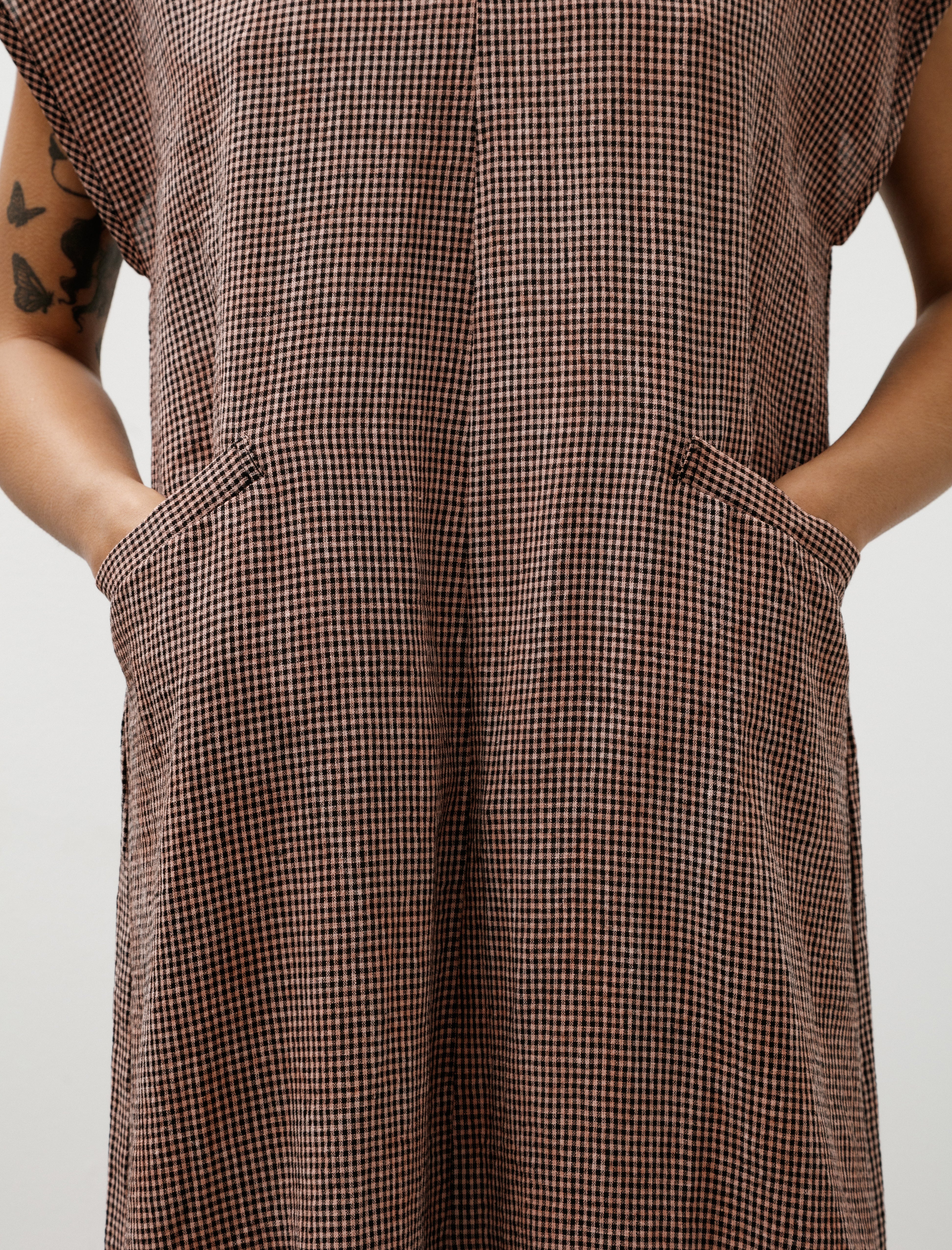 MAN-TLE WR20 All-5 Box Dress Bengara Gingham