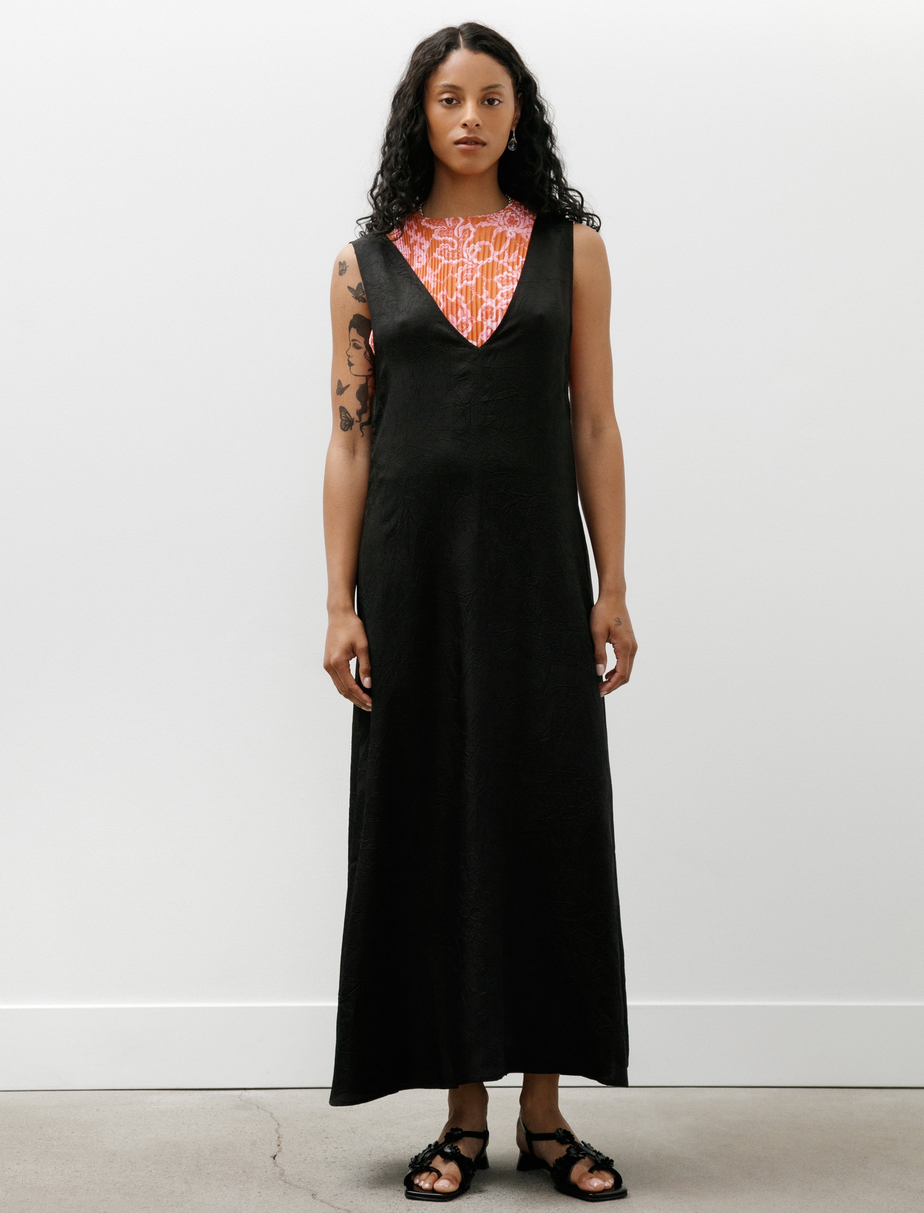 Cristaseya V Neck Long Dress Black