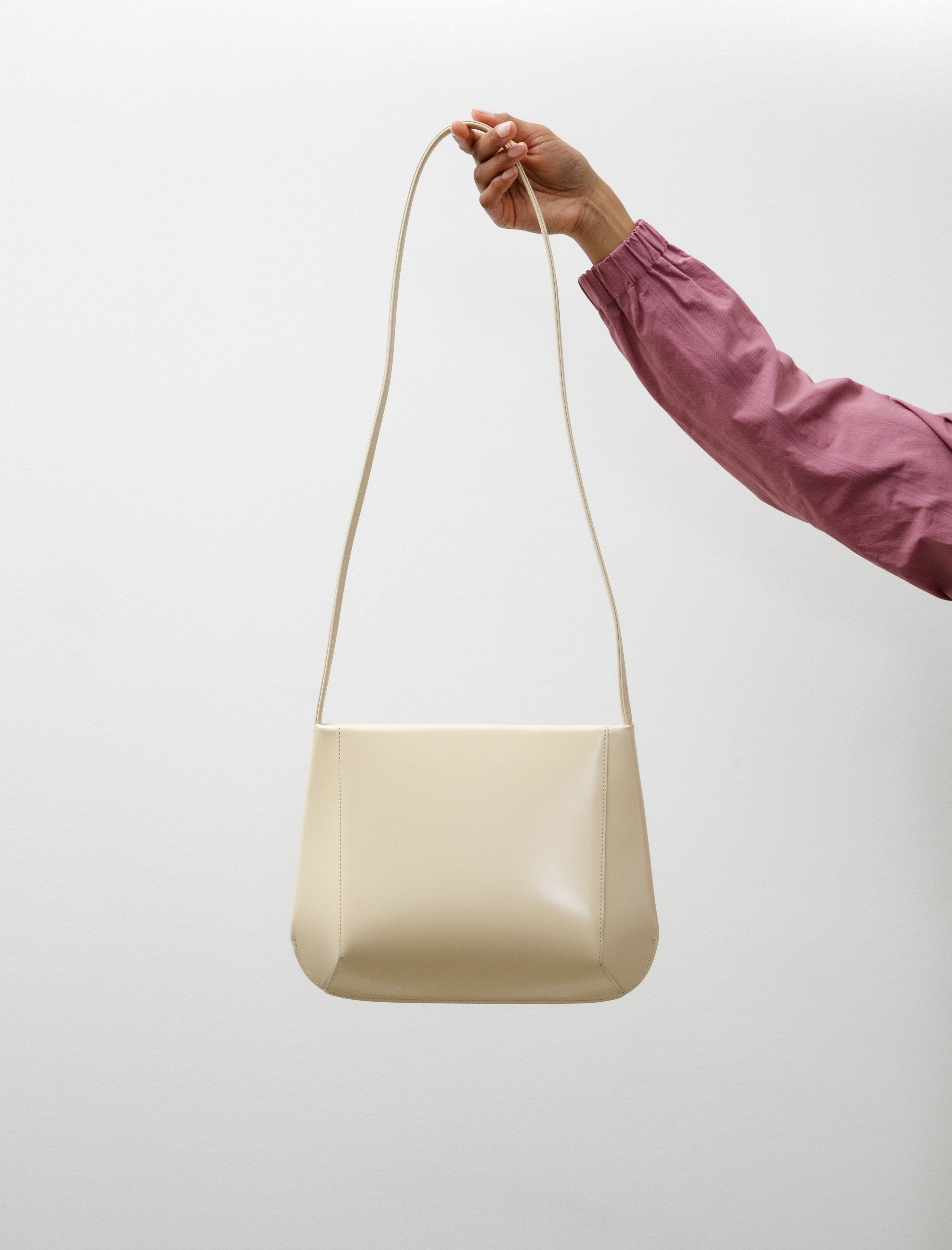 Fane Loge Bag Page