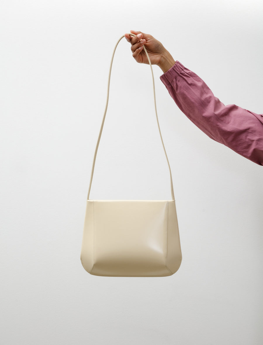 Loge Bag Page - Image 1