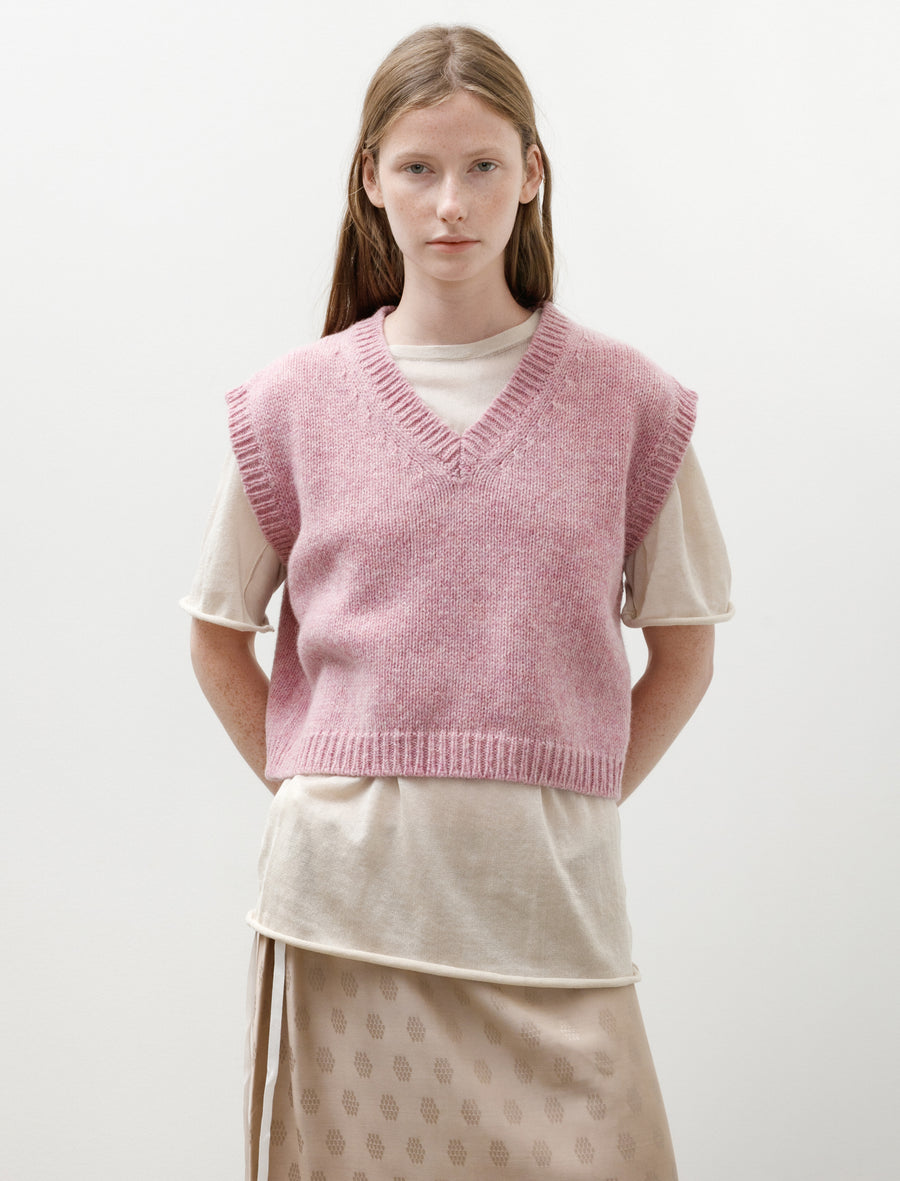 Cropped Shetland Gilet Pink - Image 1