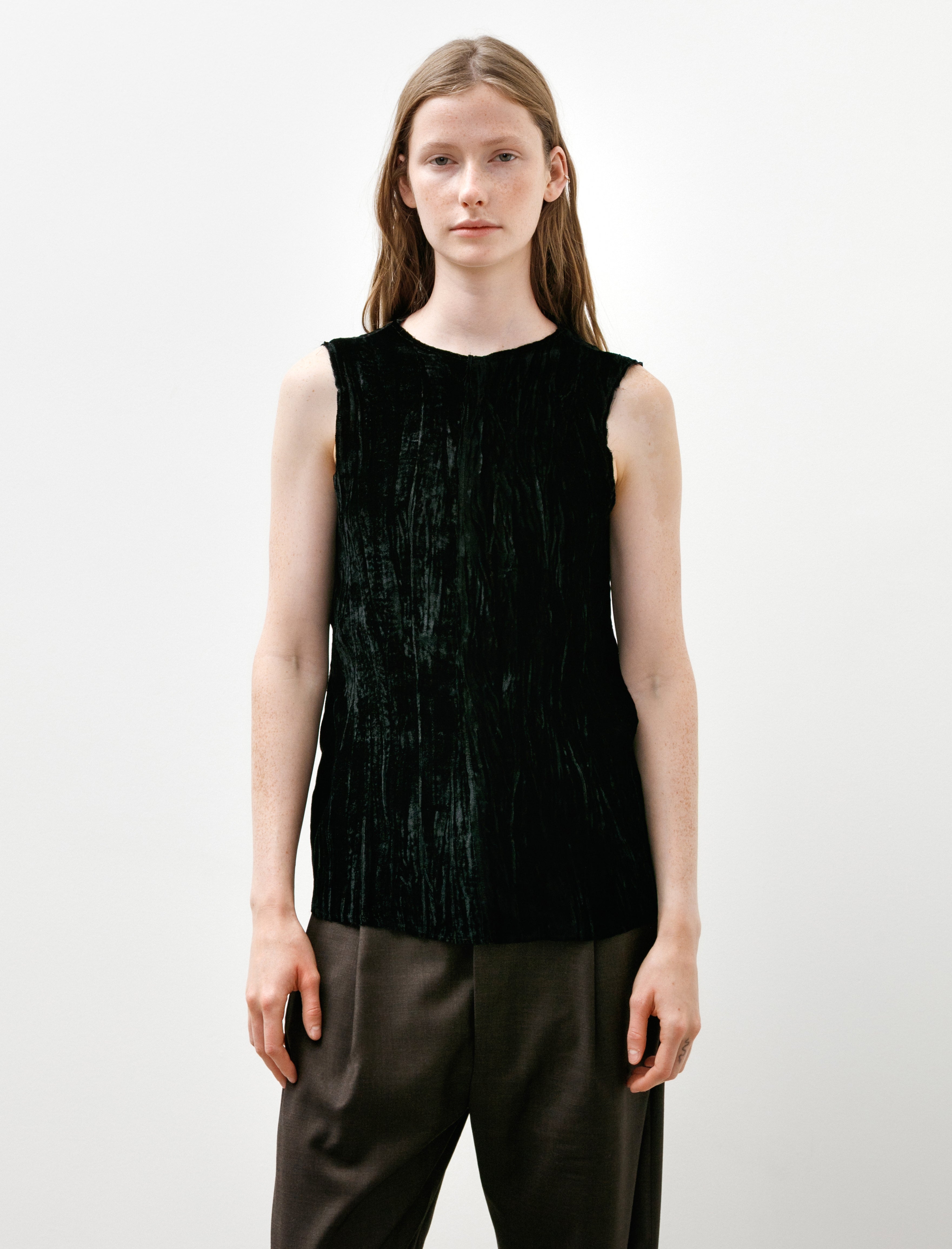 Gabriela Coll No.322 Silk Velvet Center Seams Top Black