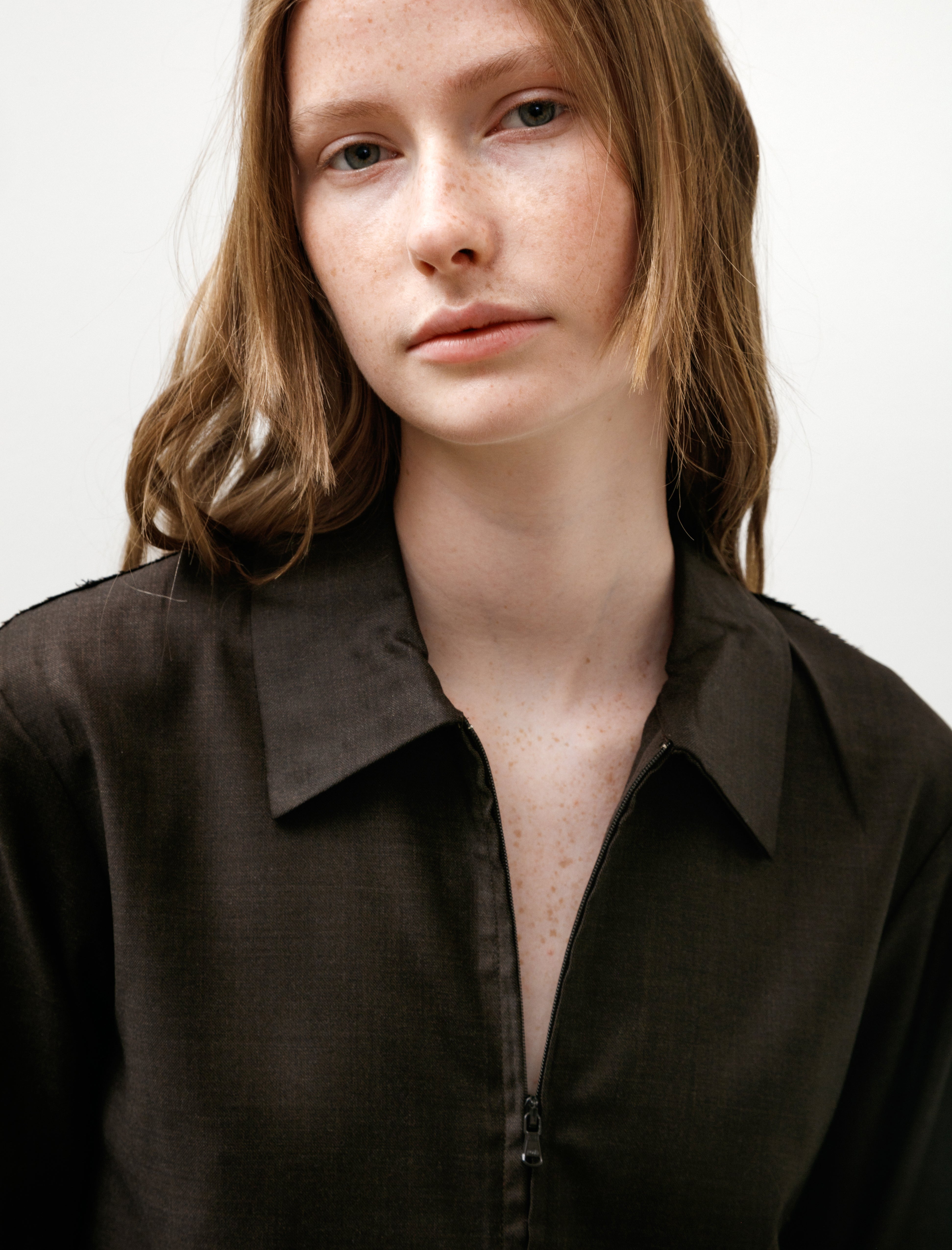 Gabriela Coll No.273 Fine Wool Zipper Shirt Brown