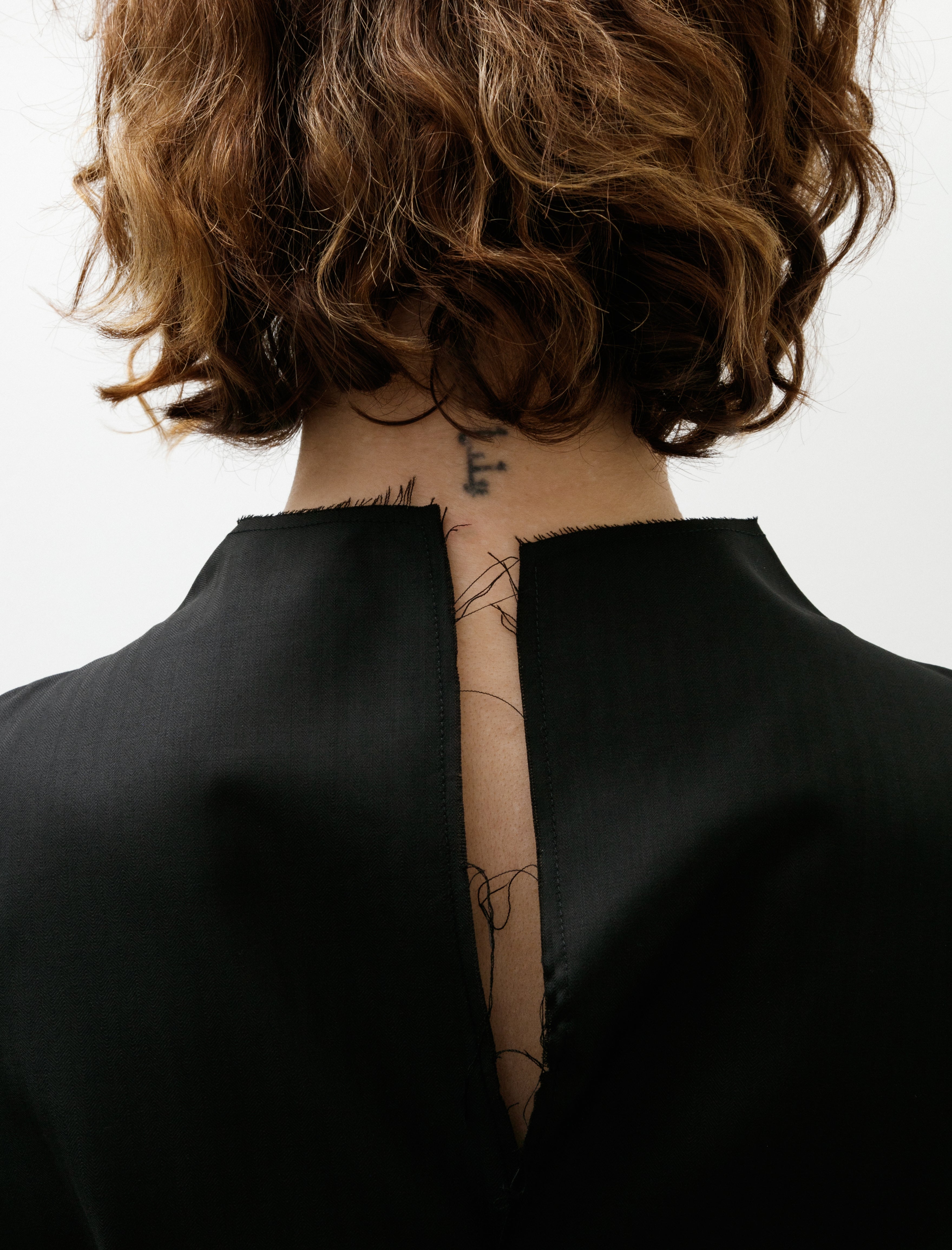 Gabriela Coll Garments No. 322 Fine Wool Center Seams Top Black Herringbone