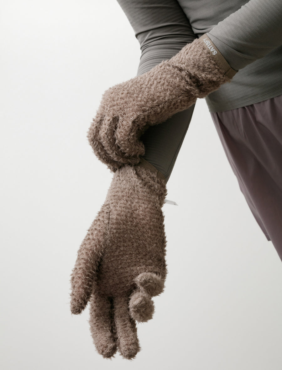 FuzzFleece AD Gloves - Image 3