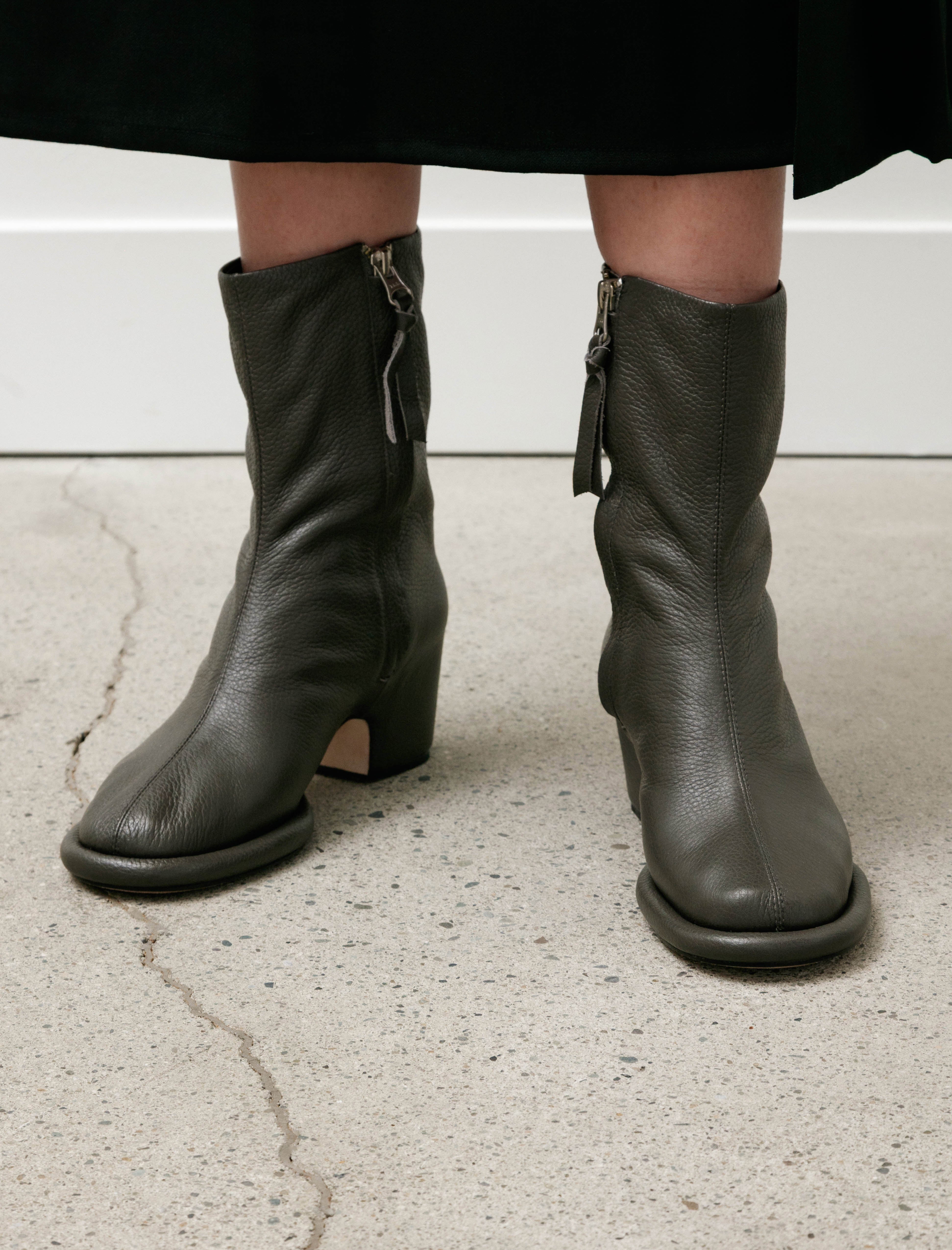 Lauren Manoogian Soft Arch Boot Coal