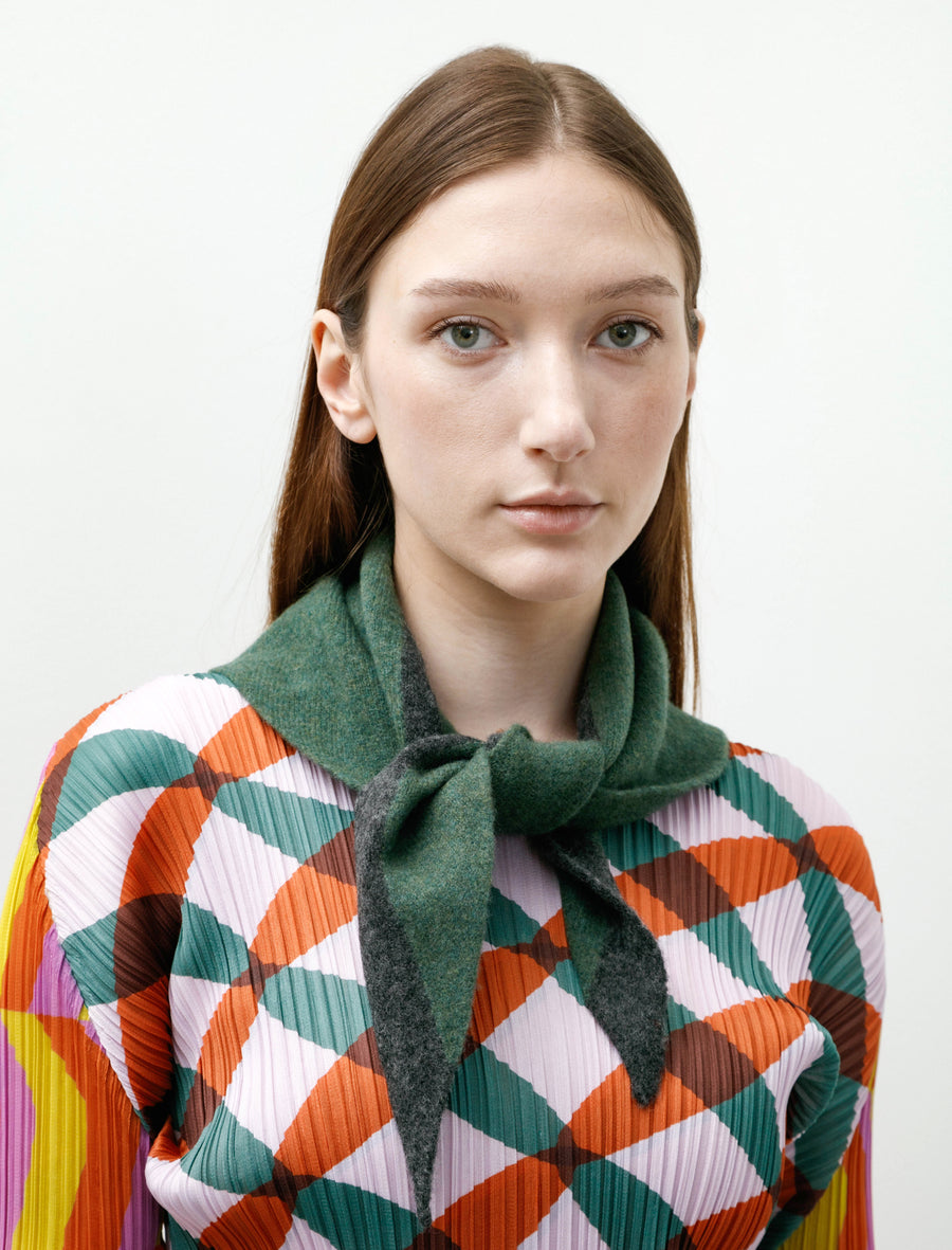 MHL Tipped Scout Scarf Green/Charcoal - Image 1