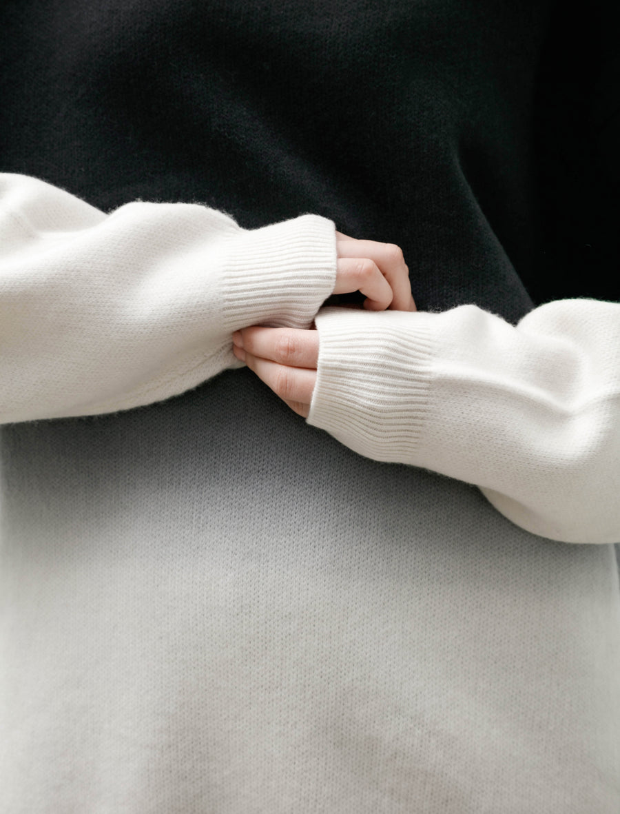 Gradient Dyed Wool High Neck Black - Image 2