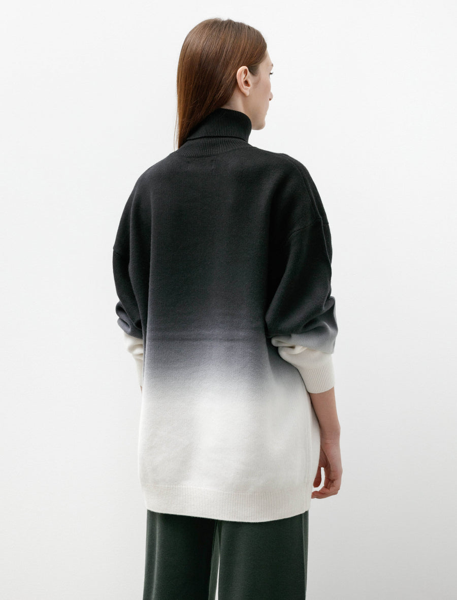 Gradient Dyed Wool High Neck Black - Image 4