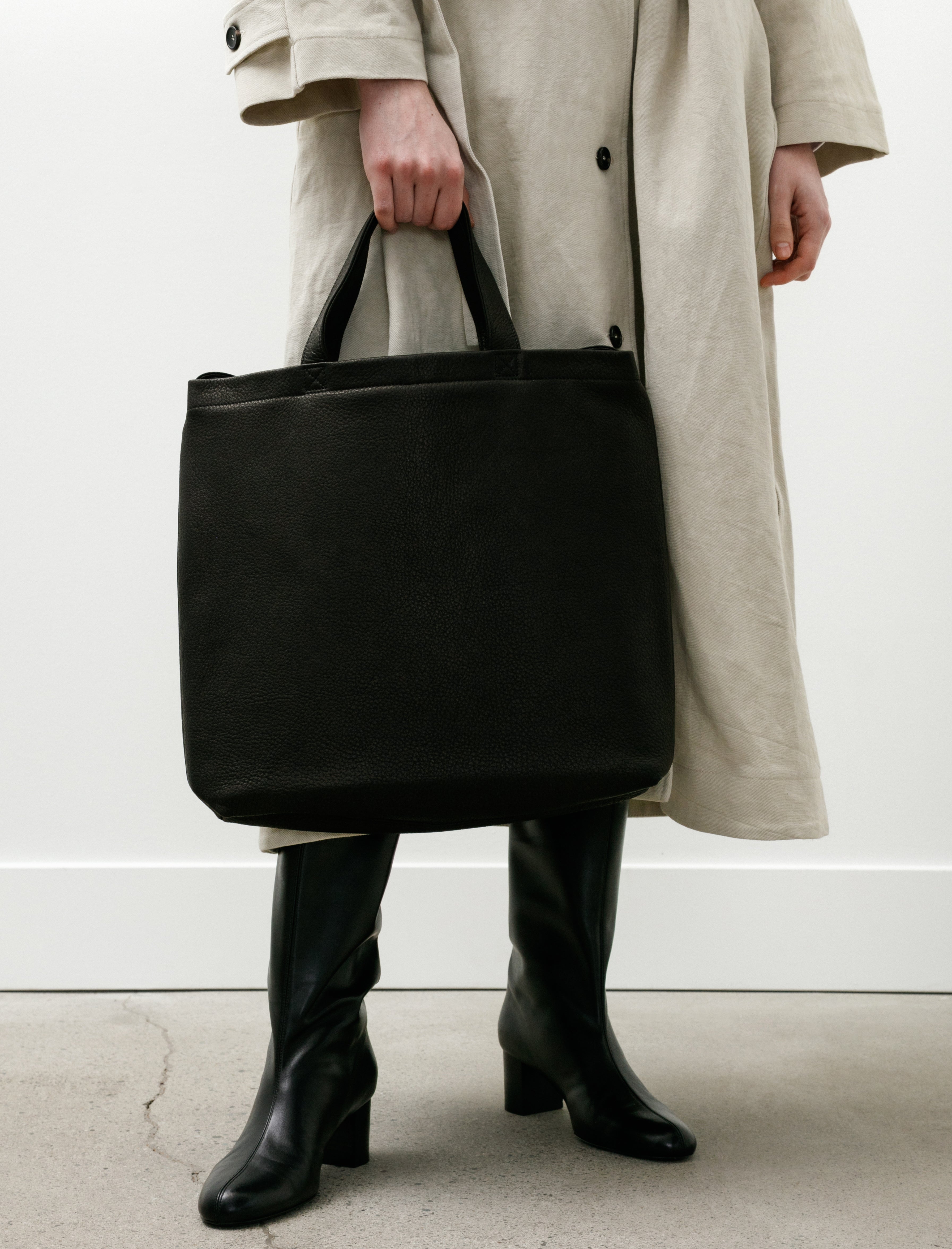 Aeta Double Faced Shoulder Tote – Neighbour
