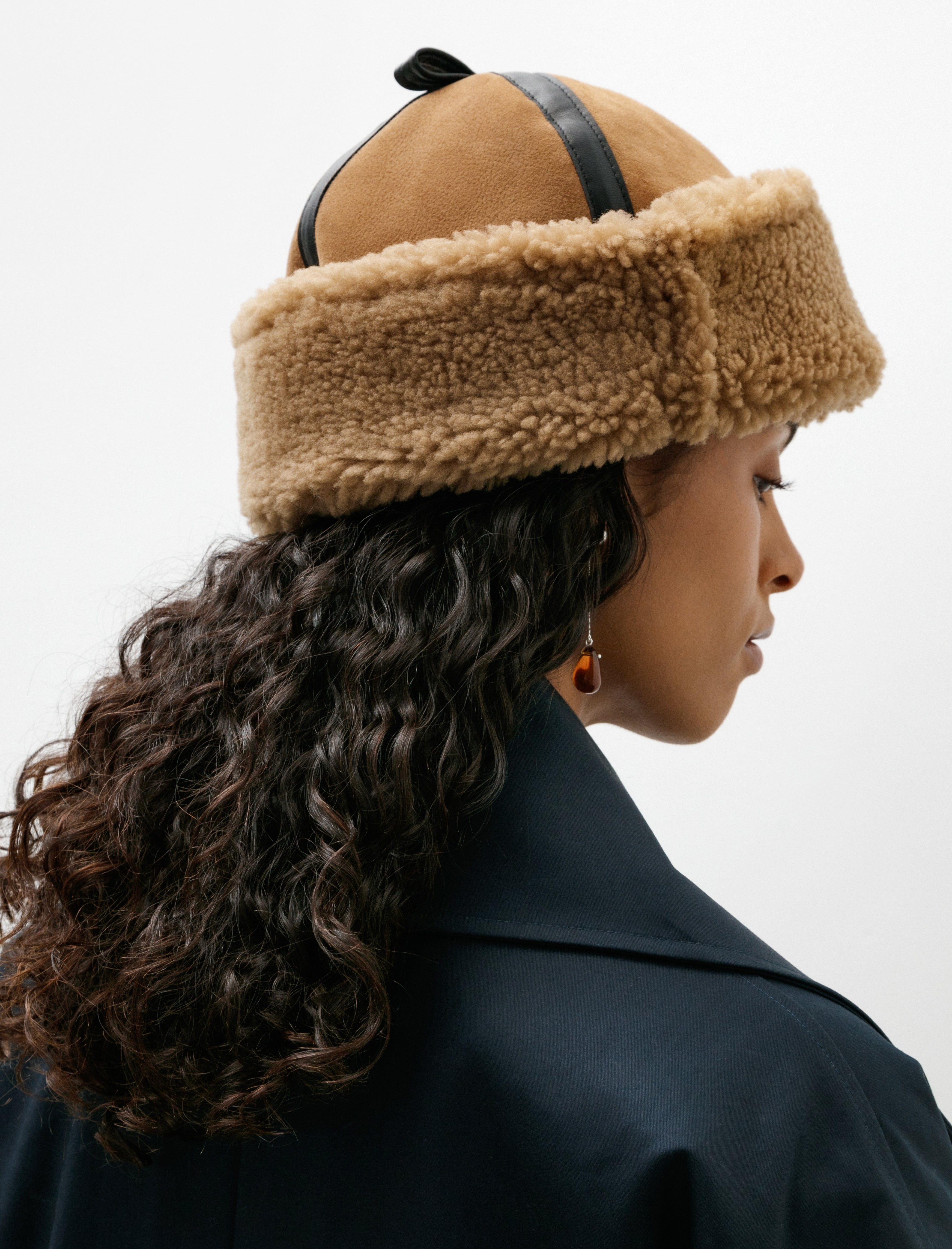 Cawley Suede Back Curly Hair Contrast Bound Panel Cap Tan/Black