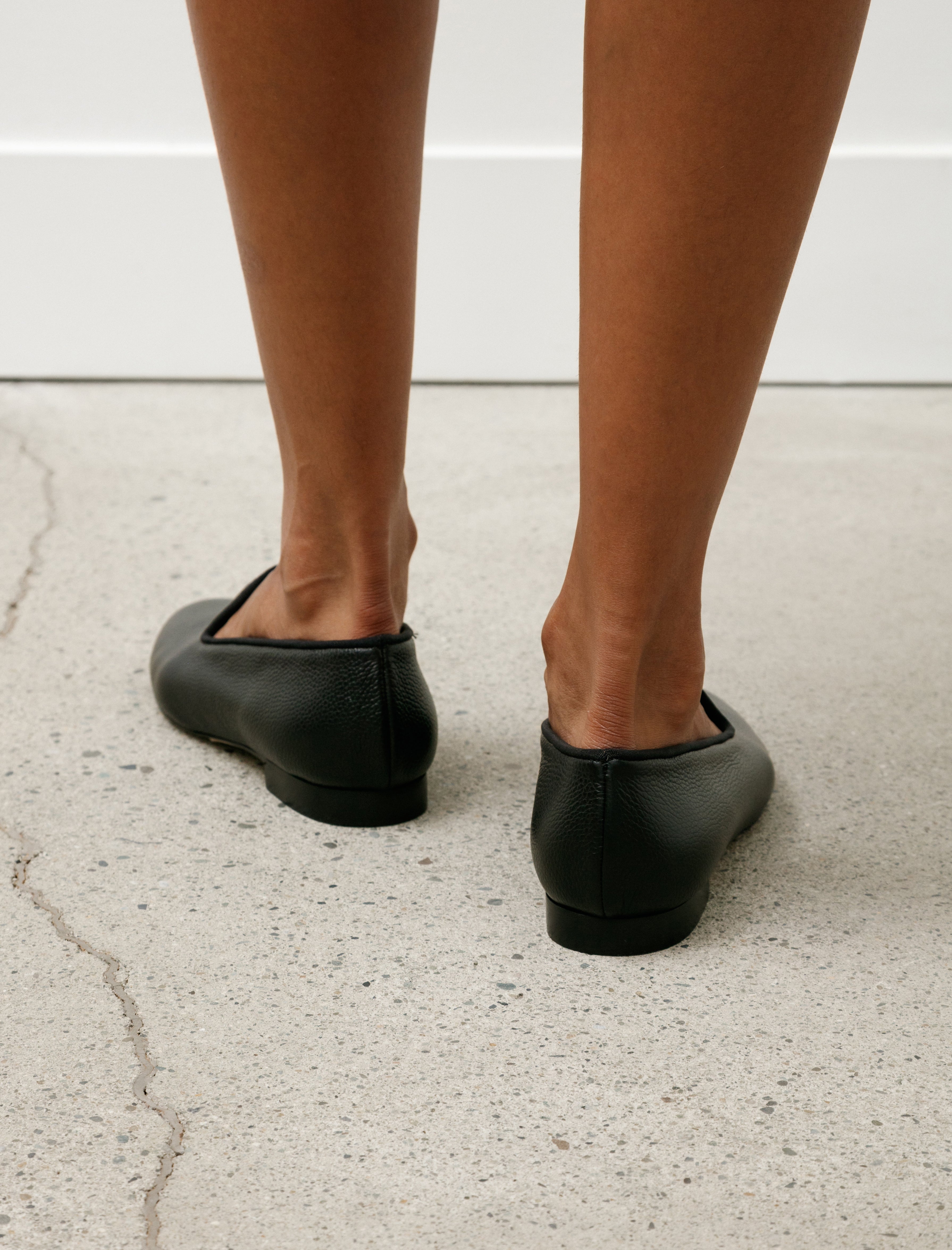 Totême Grained Leather Loafers Black
