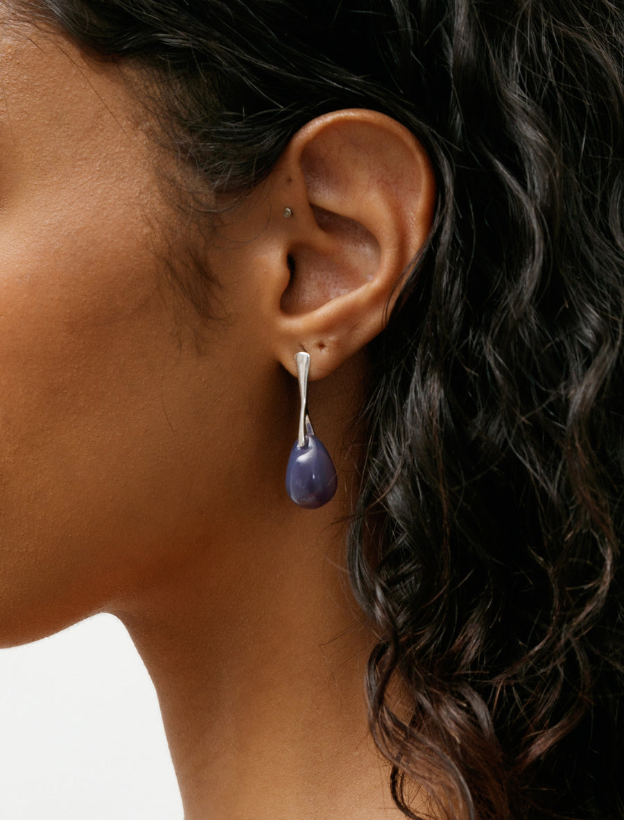 Gota Nail Earrings Opaline Lilac - Image 2