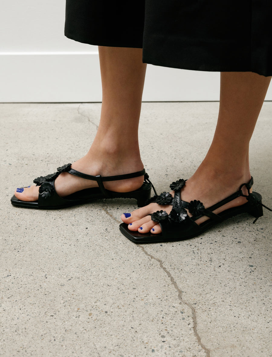 Cecilie Bahnsen ブラック チャミソール ビスチェ Cecilie Bahnsen Arna Sandals Textured Black Leather – Neighbour