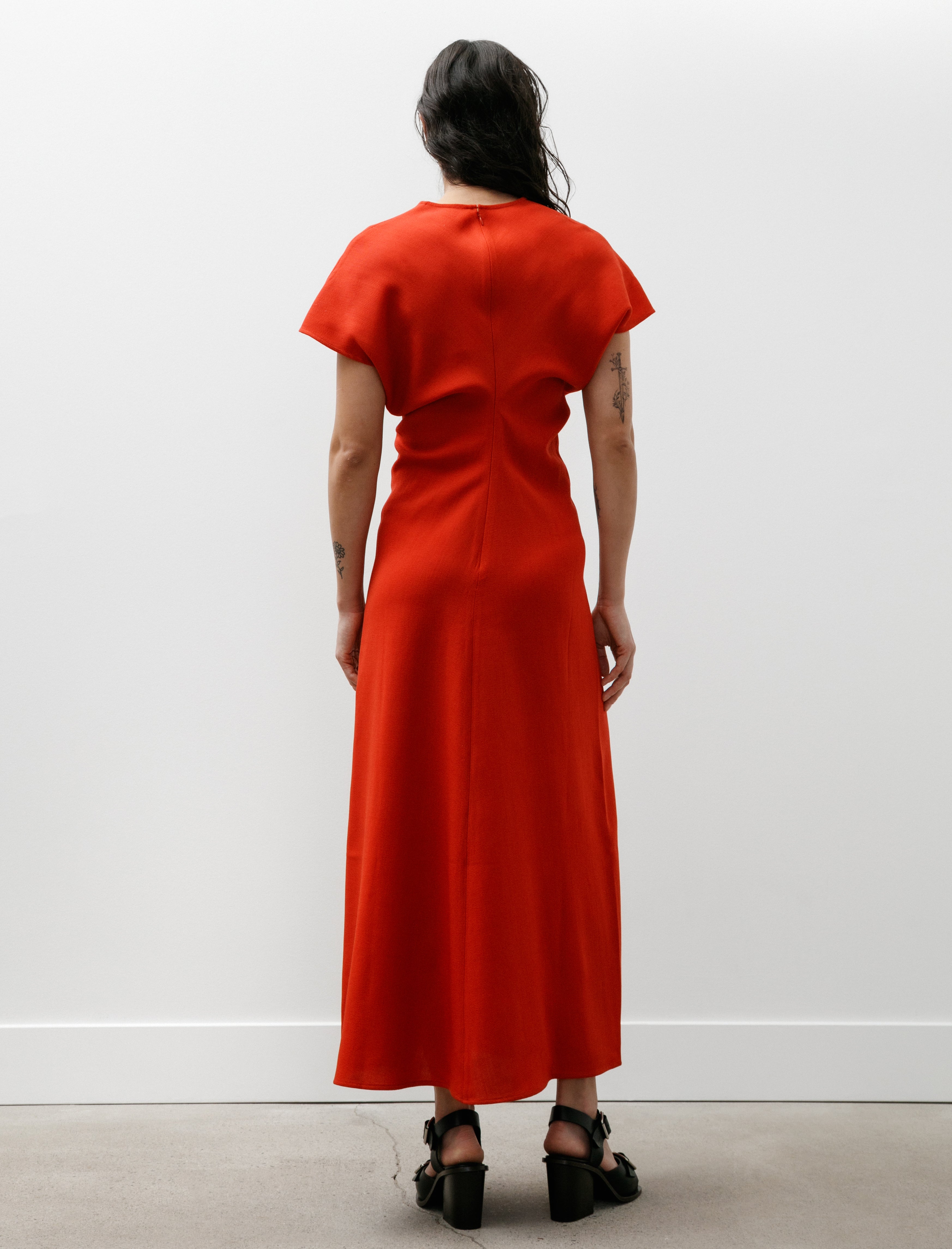 Totême Slouch Waist Wool Dress Poppy