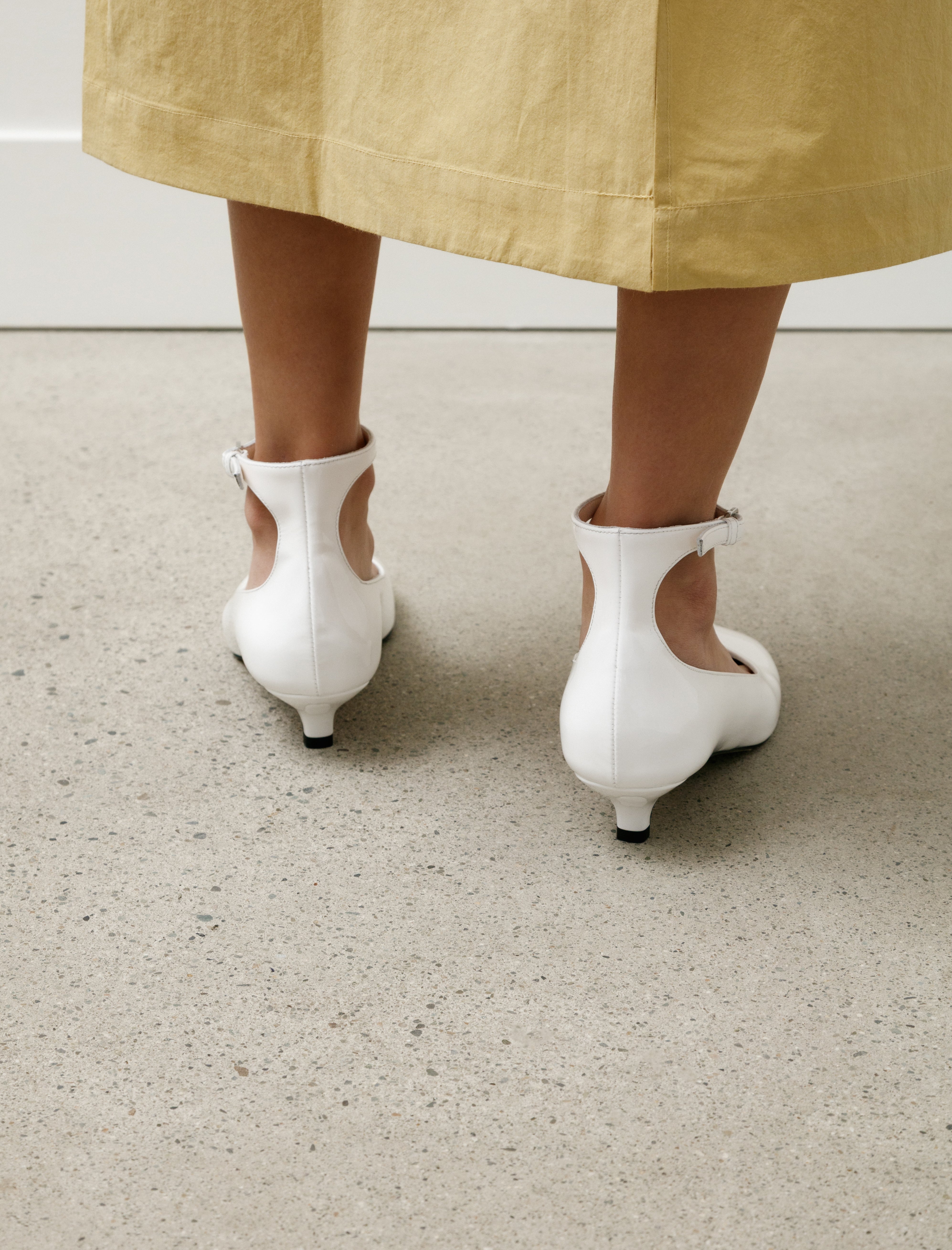 Totême Anklet Patent Pump Off-White