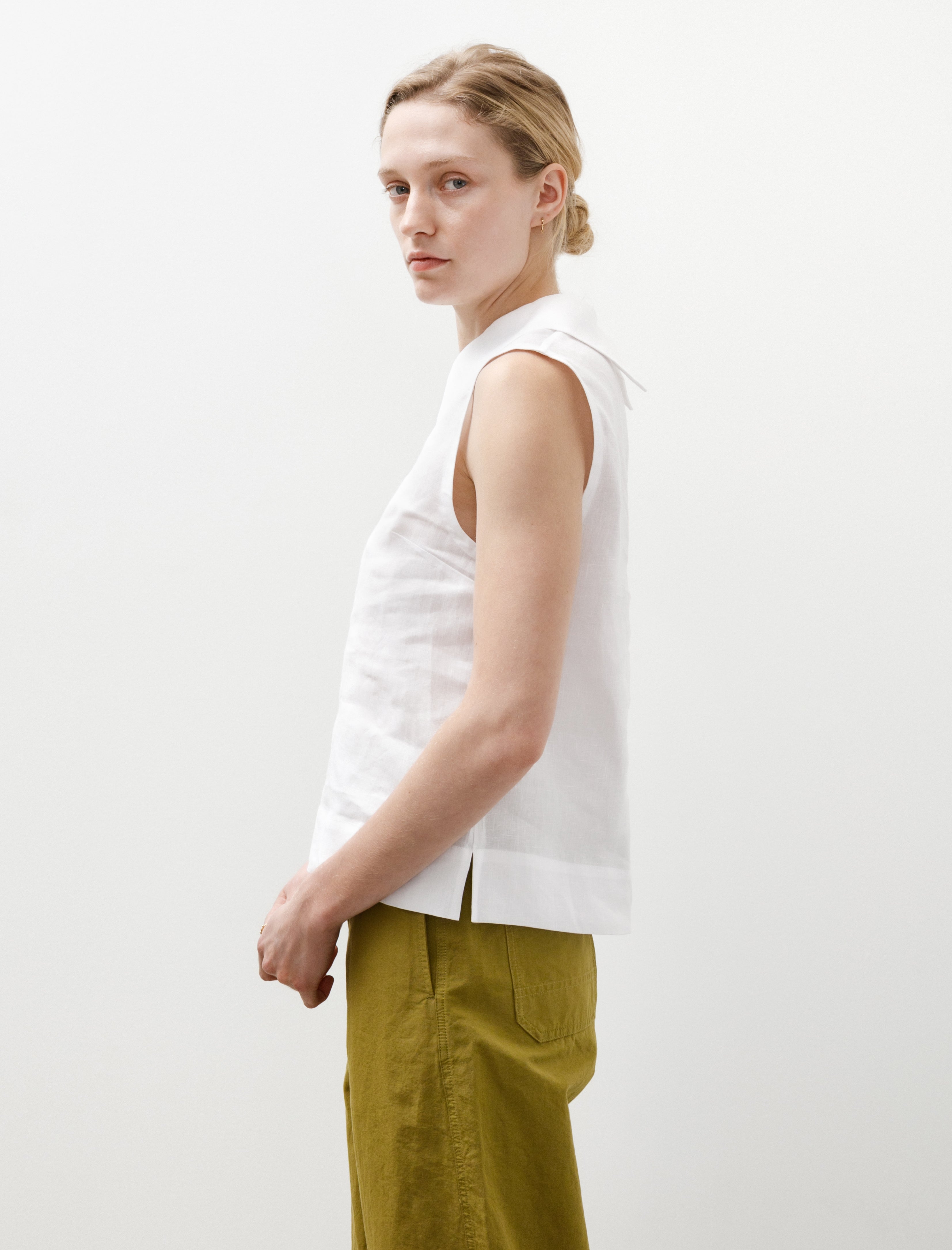 Margaret Howell Sleeveless Top Shirting Linen White