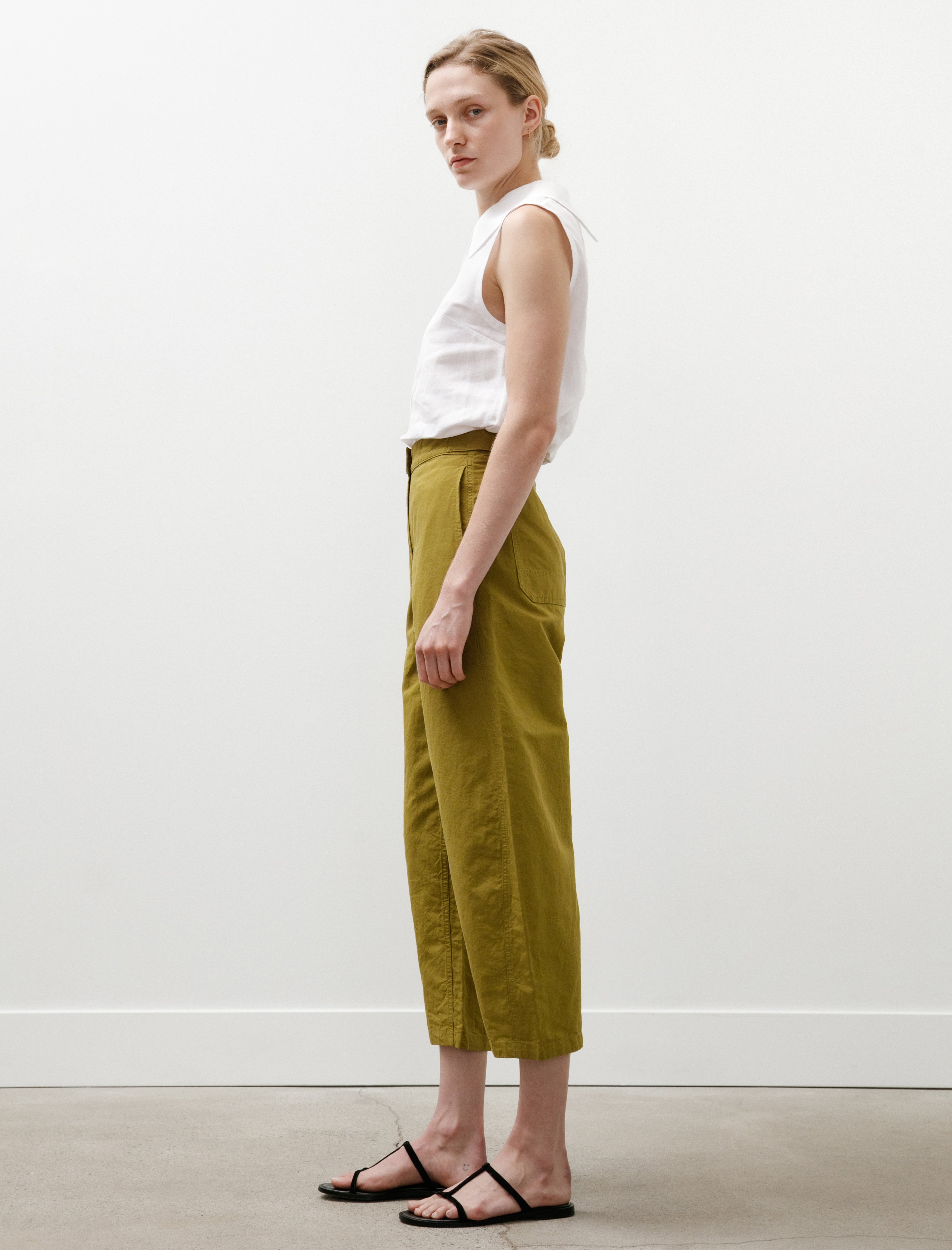 MHL Barrel Leg Trousers Dry Cotton Linen Light Olive