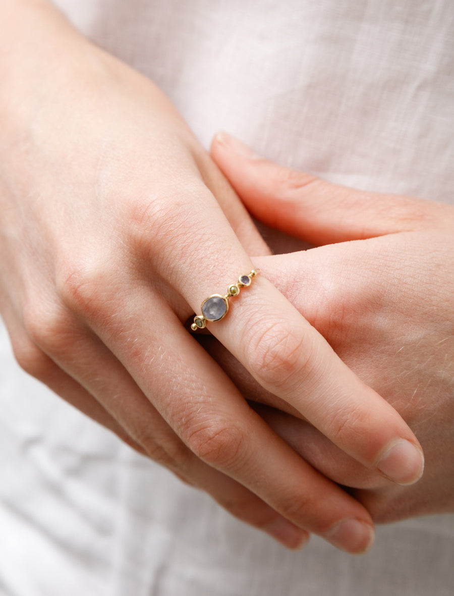 Simple Ring Sapphire/Tanzanite/Diamonds - Image 2