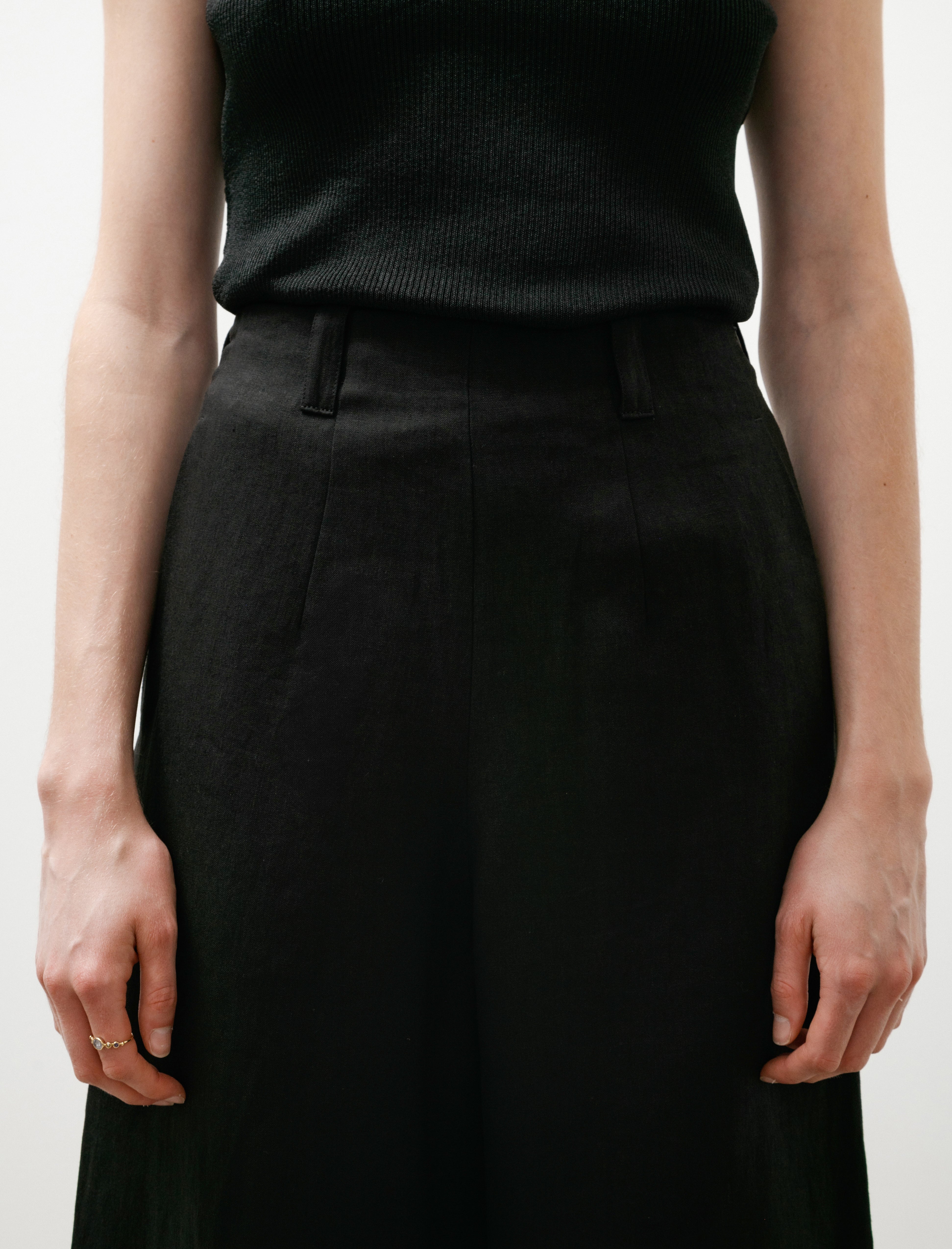 Margaret Howell Flat Front Culottes Compact Linen Black