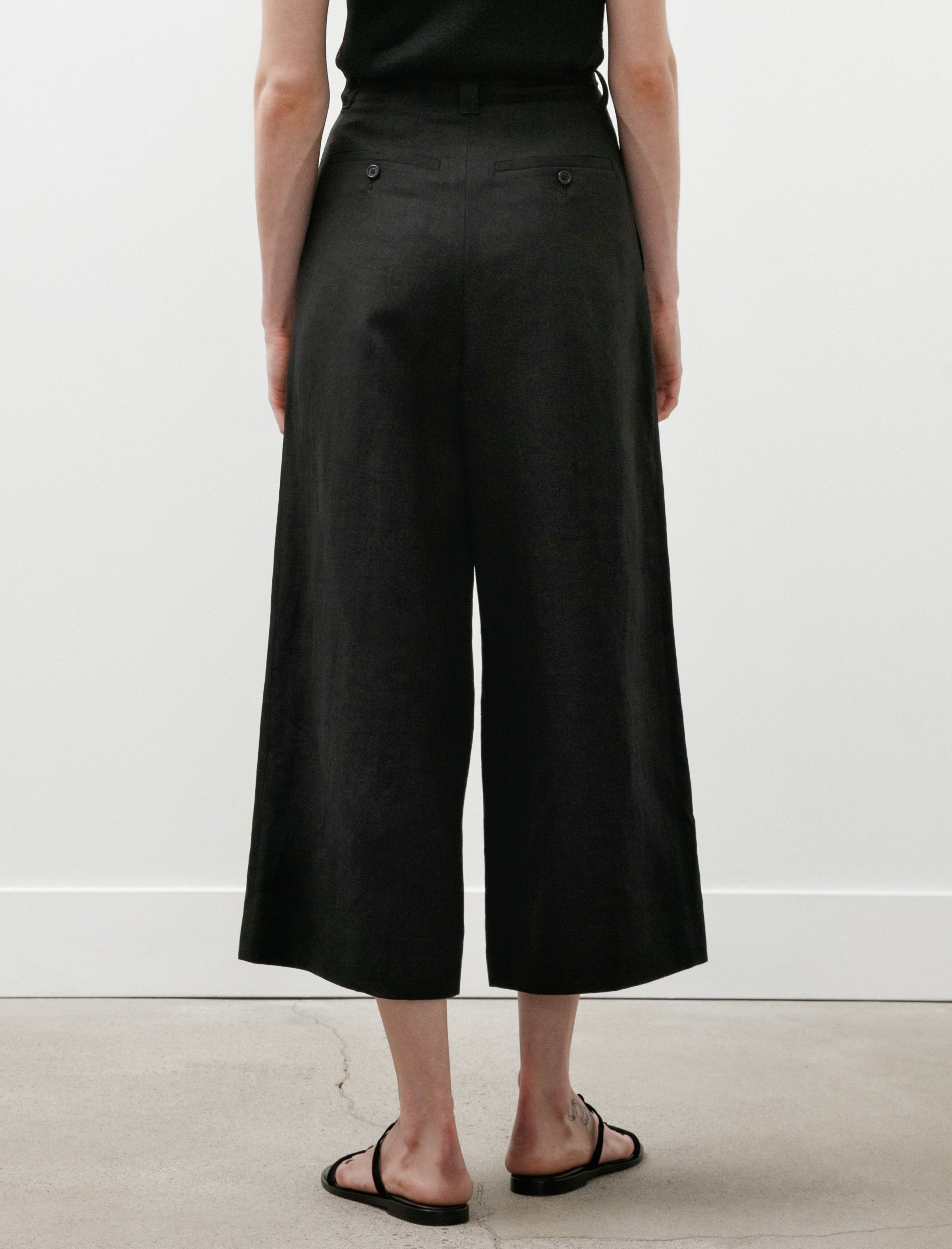 Margaret Howell Flat Front Culottes Compact Linen Black