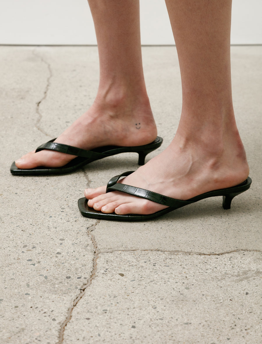 Croco Embossed Heeled Flip Flops Dark Green - Image 2