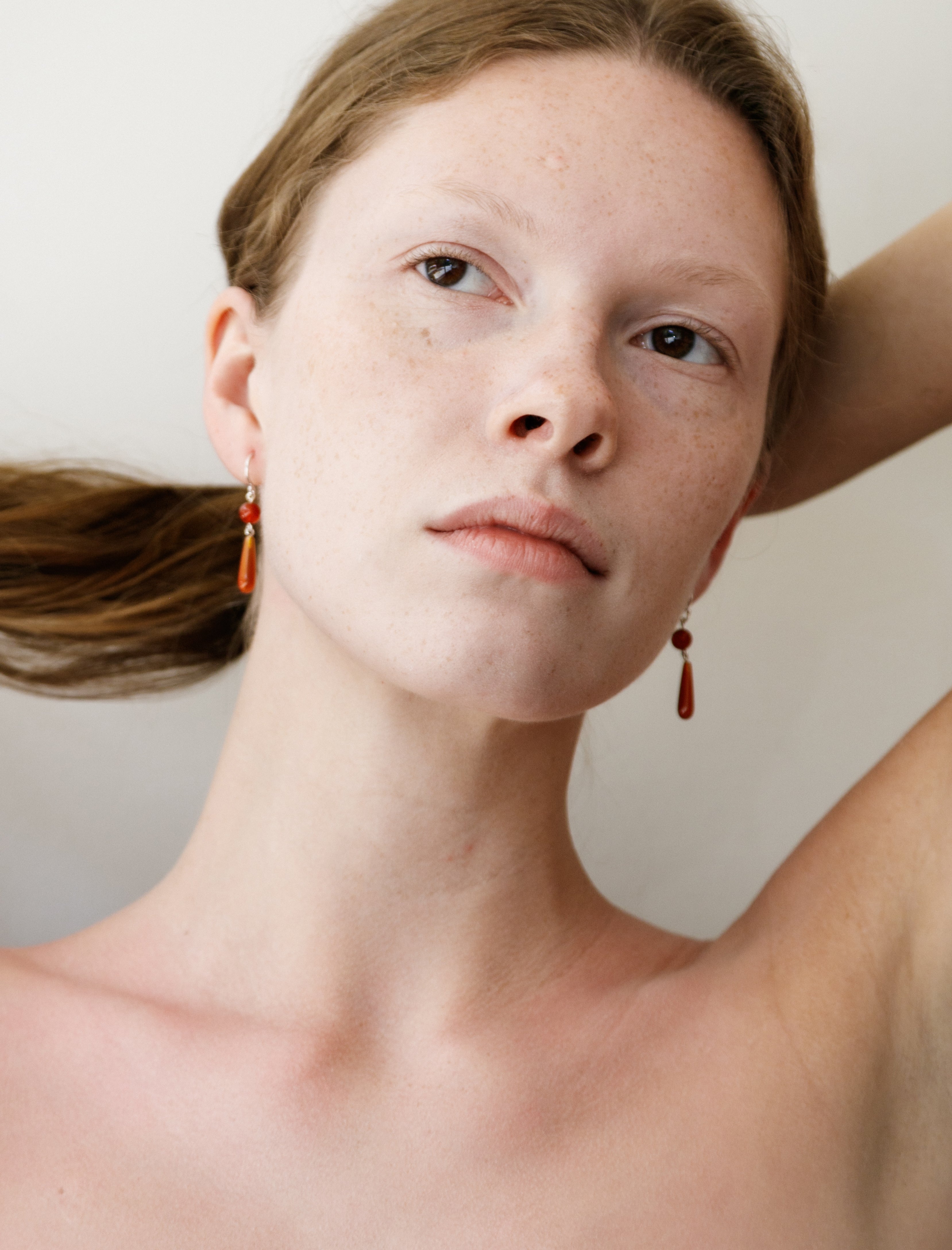Sophie Buhai Tiny Isadore Earrings Carnelian