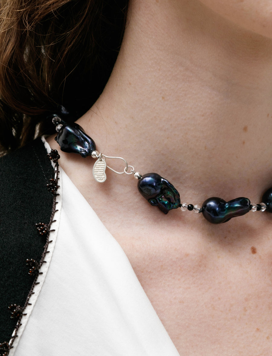 Host Necklace Baroque Pearl with Gems - Image 4