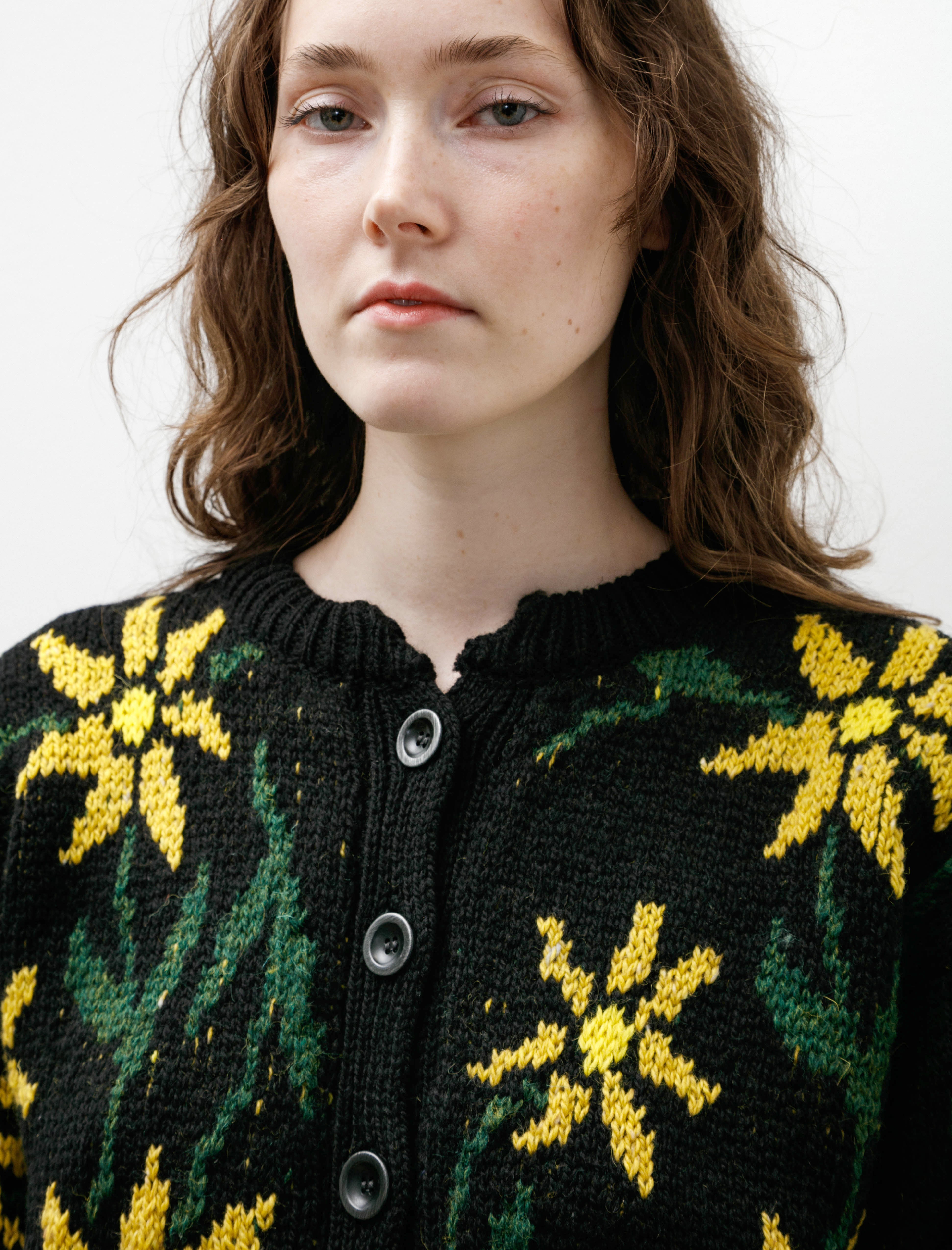 Howlin' Flower Cardigan Black