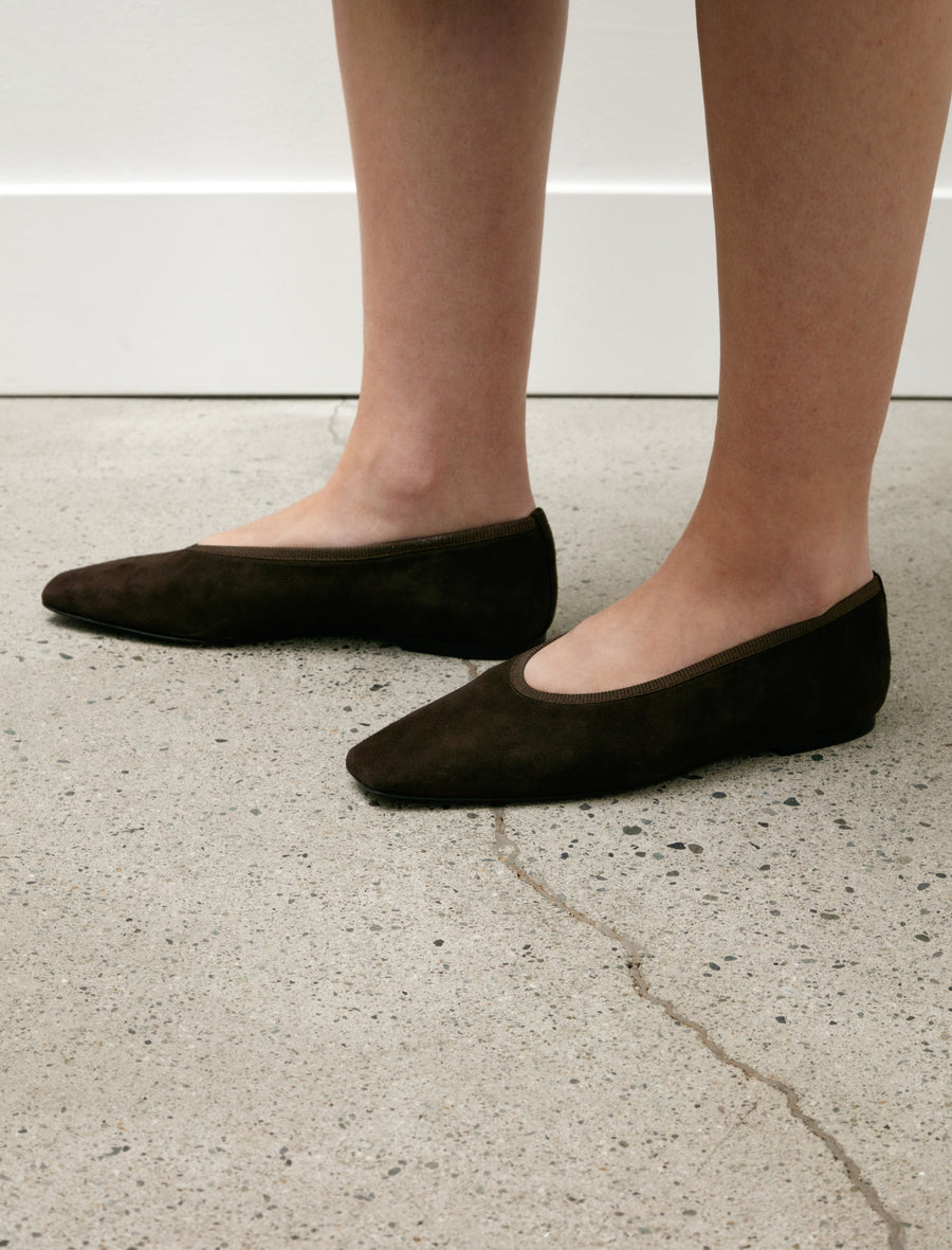 Minimalist Suede Ballerina Pepper - Image 2