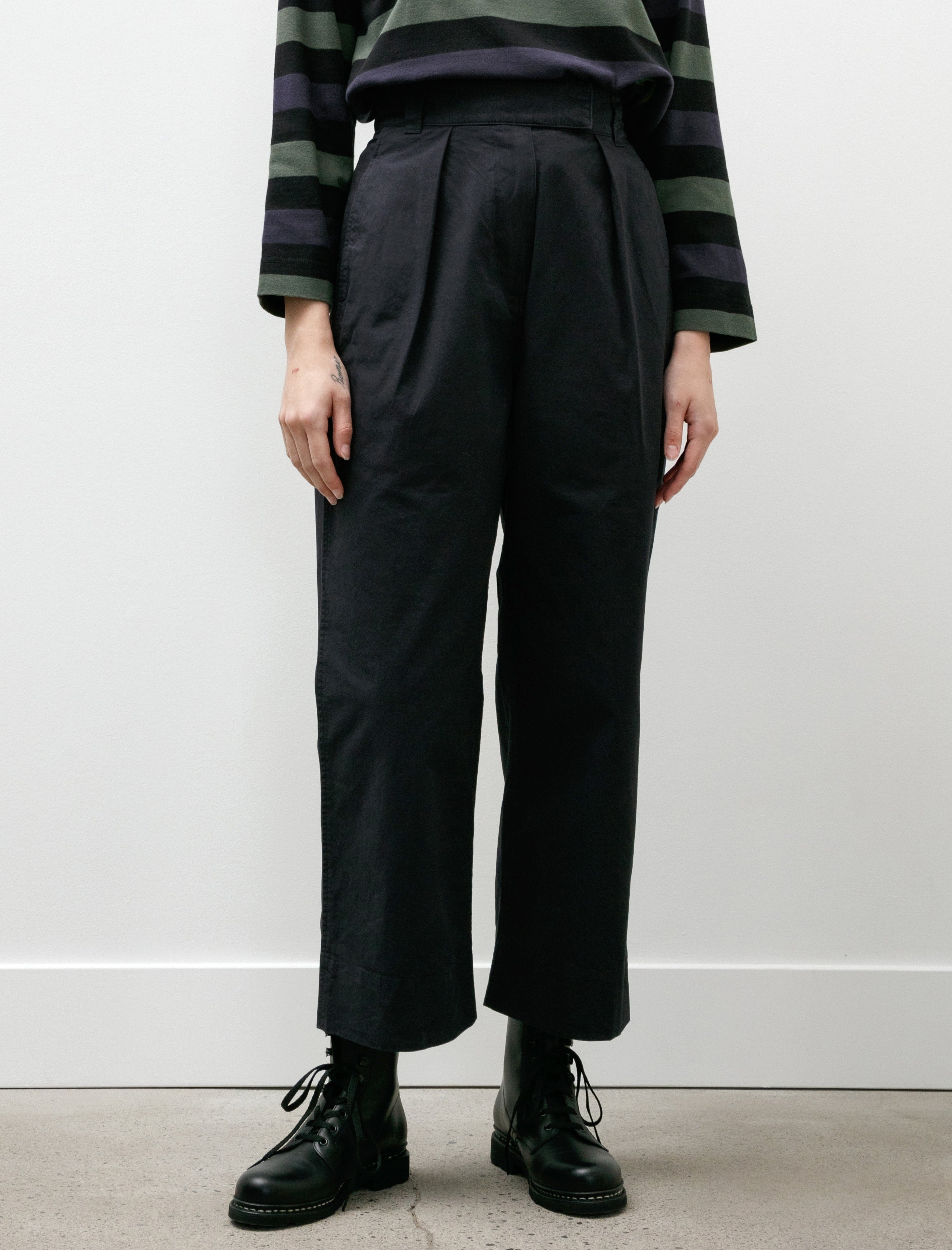Margaret Howell MHL Pleated Crop Trousers Soft Dense Cotton Navy