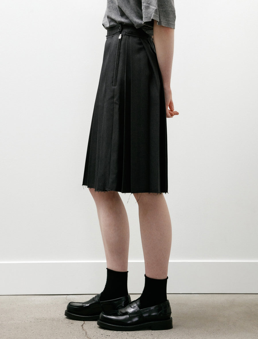Pleat Skirt Dark Grey - Image 4