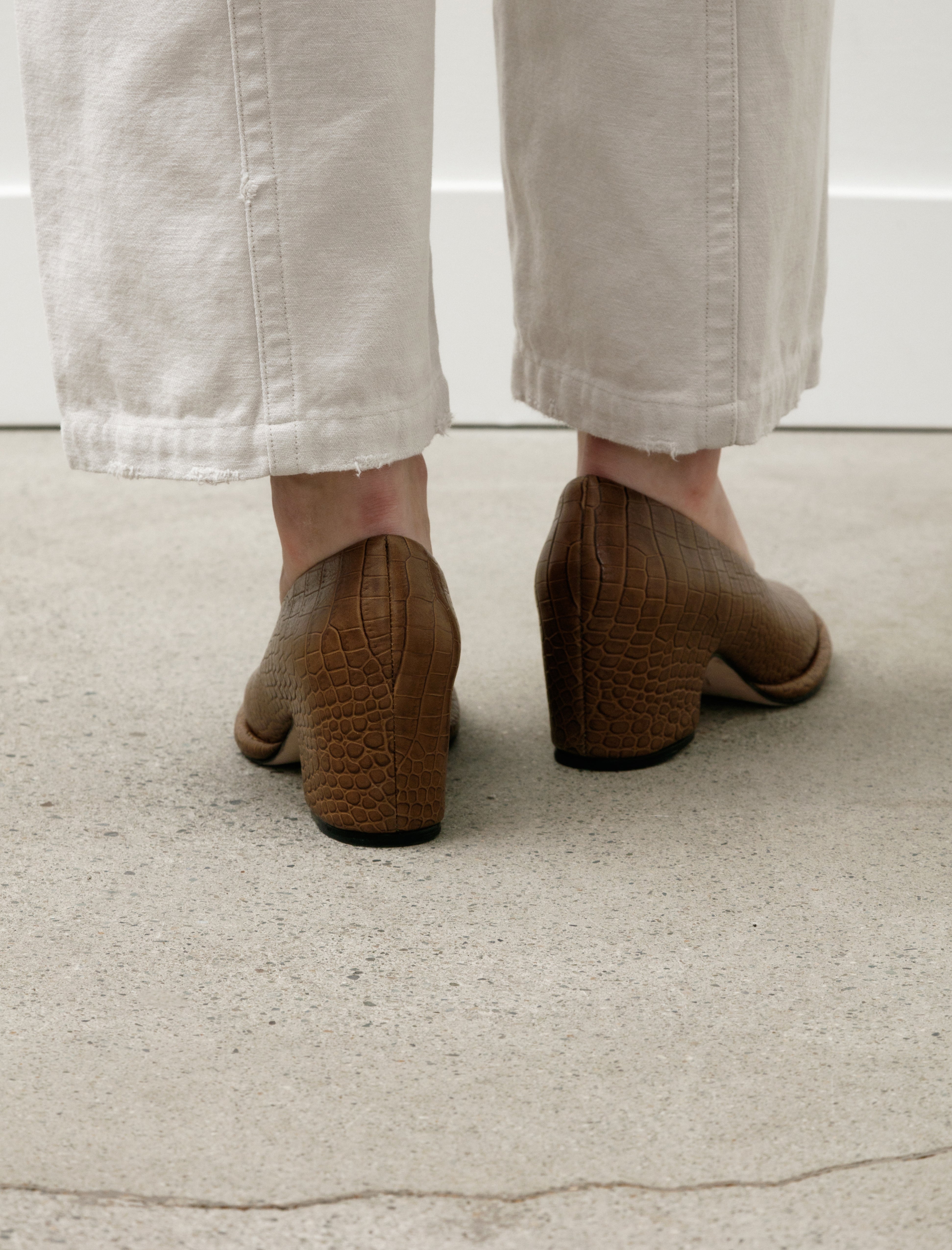 Lauren Manoogian Embossed Arch Pump Tobacco