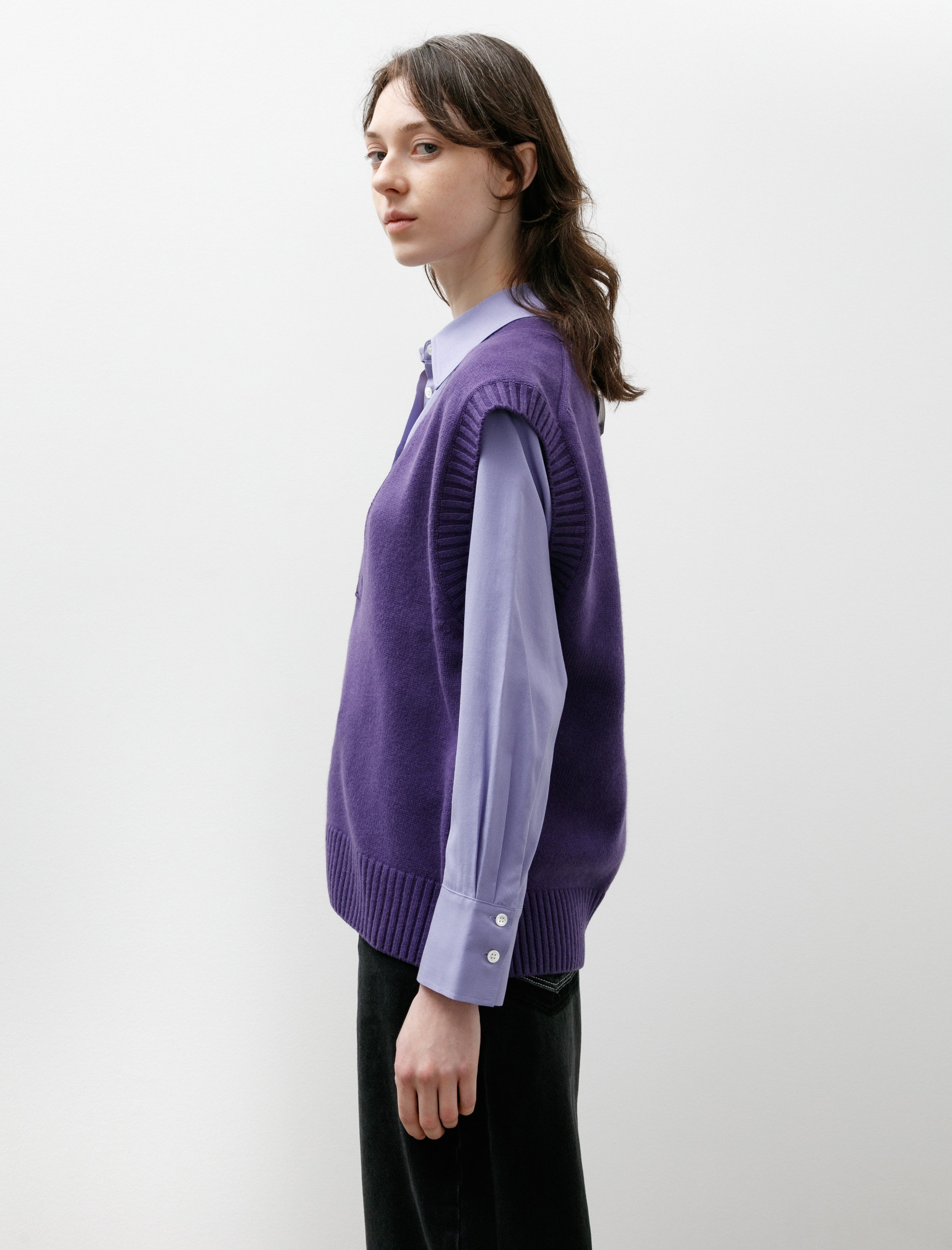 Ernie Palo V-Neck Knit Vest Purple